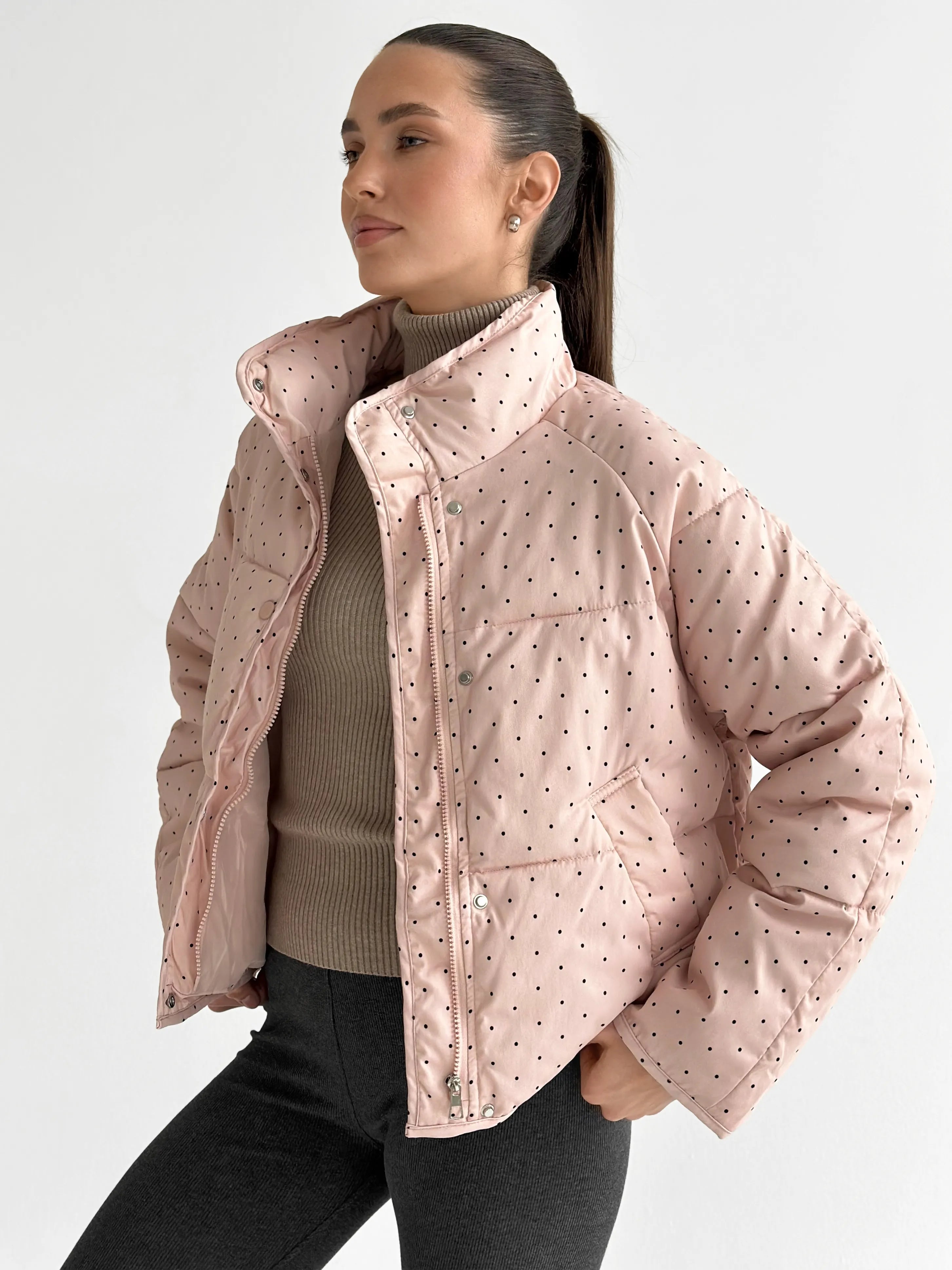 Puffer jacket with polka dot collar, powder onesize