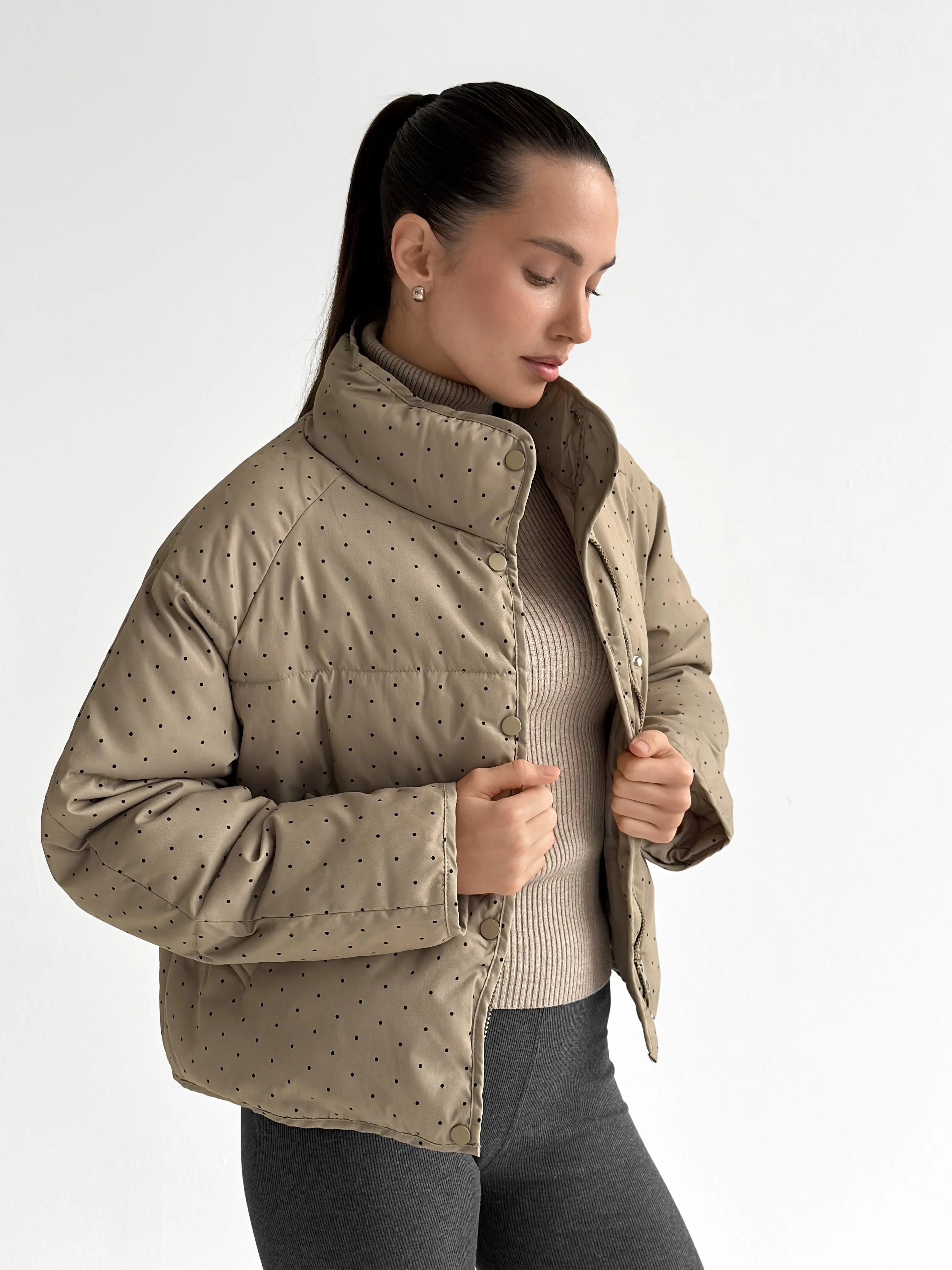 Puffer jacket with polka dot collar, cappuccino onesize