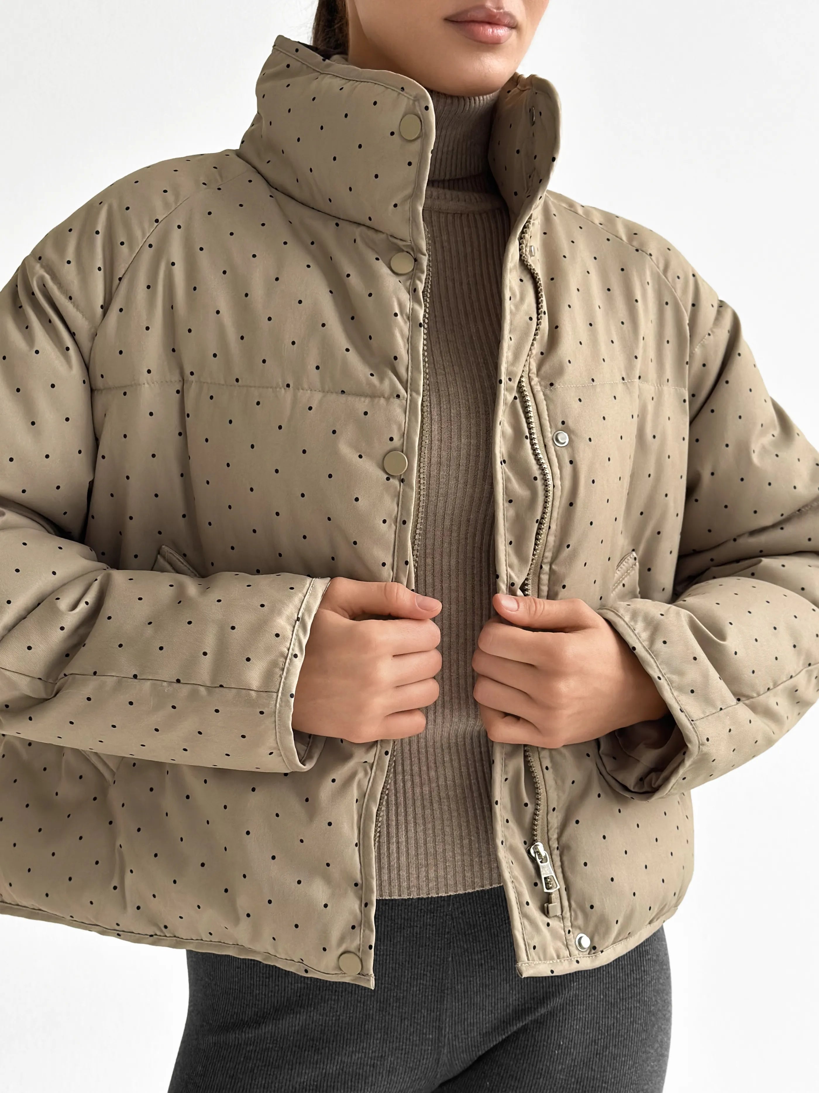 Puffer jacket with polka dot collar, cappuccino onesize