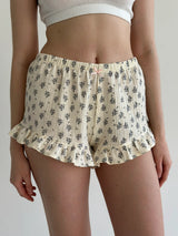 Muslin shorts Ruffle flowers on ivory