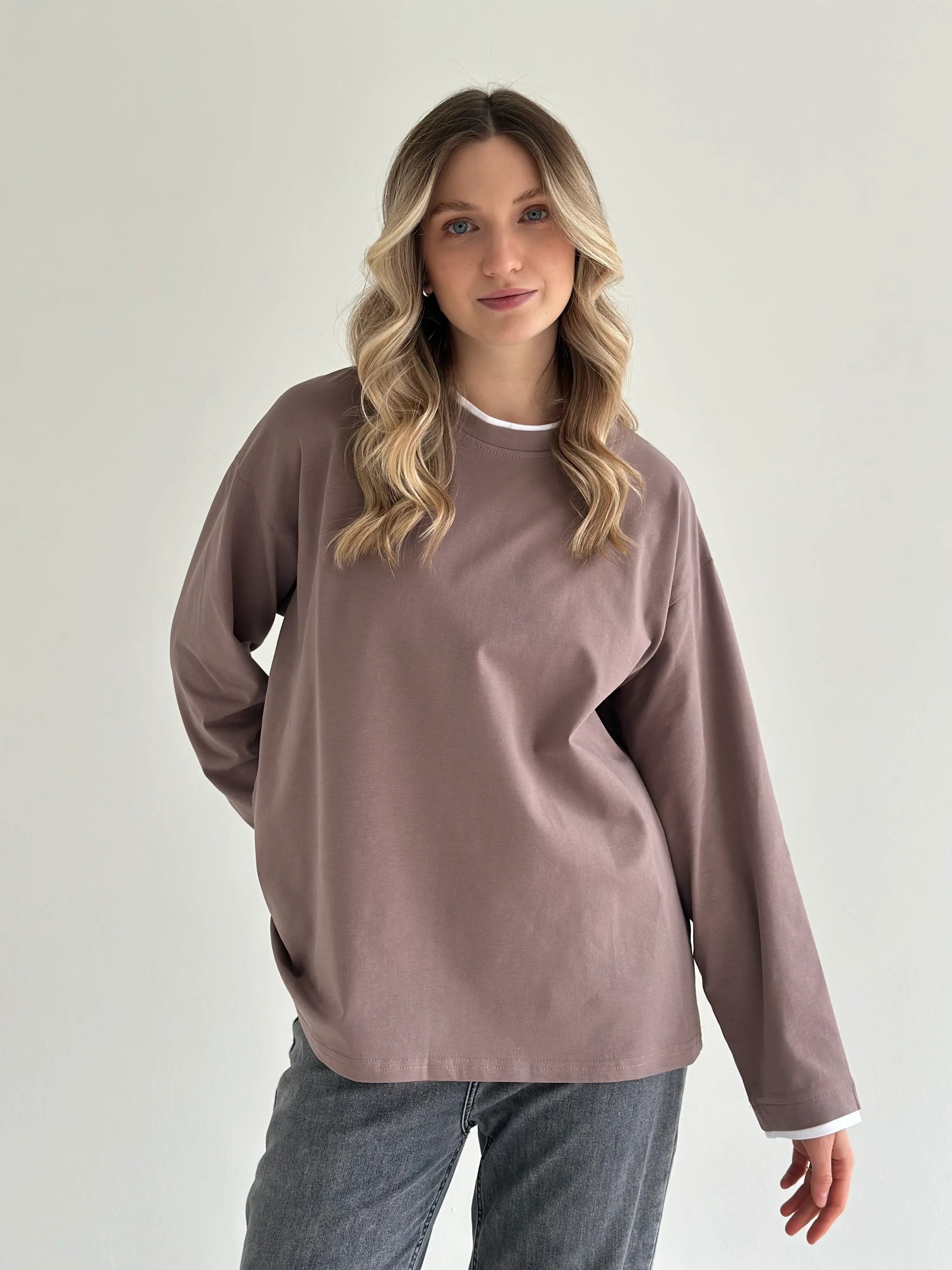 Longsleeve with white trim, cappuccino
