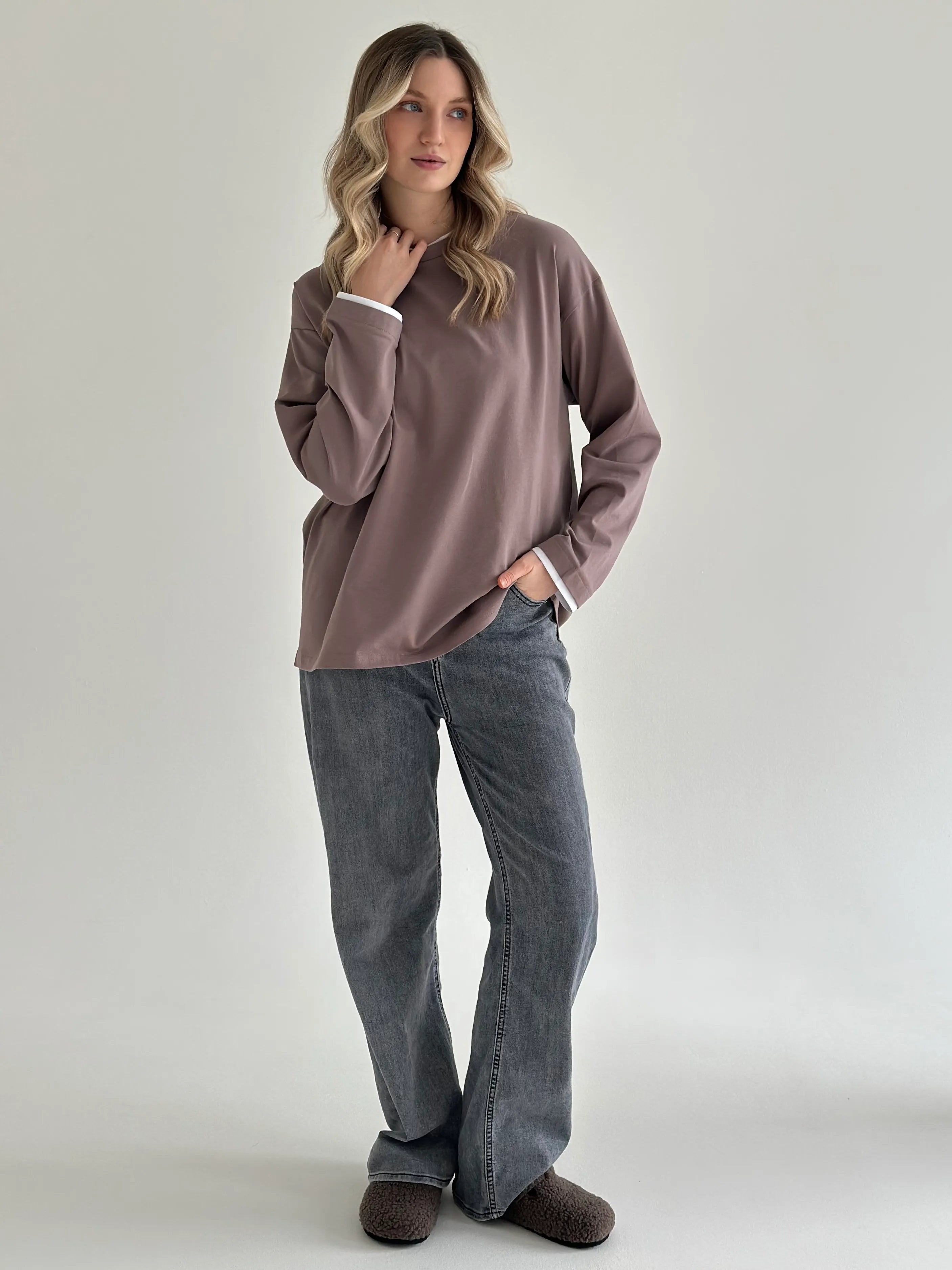 Longsleeve with white trim, cappuccino
