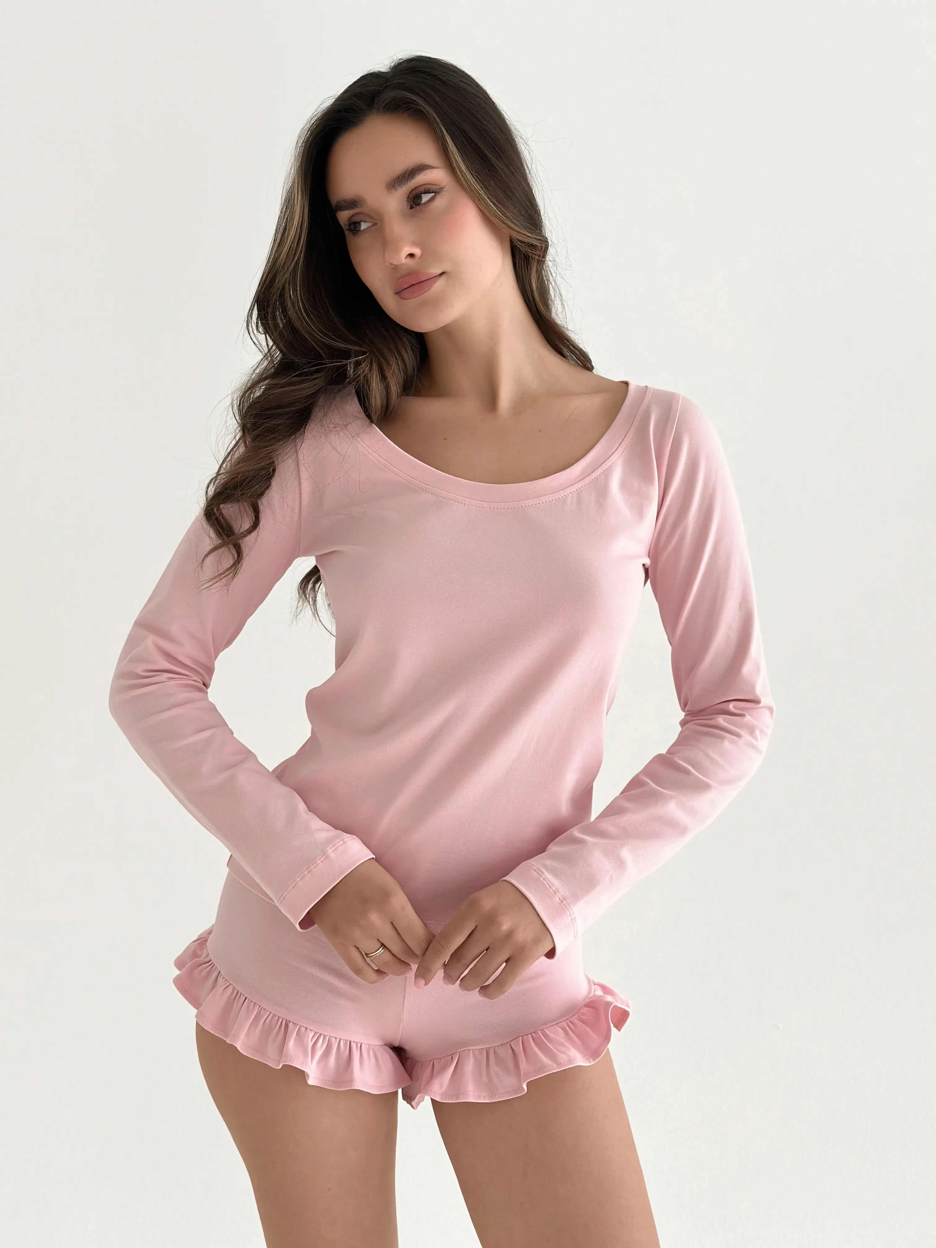 Knitwear Coolir set of long sleeves and ruffled shorts pink