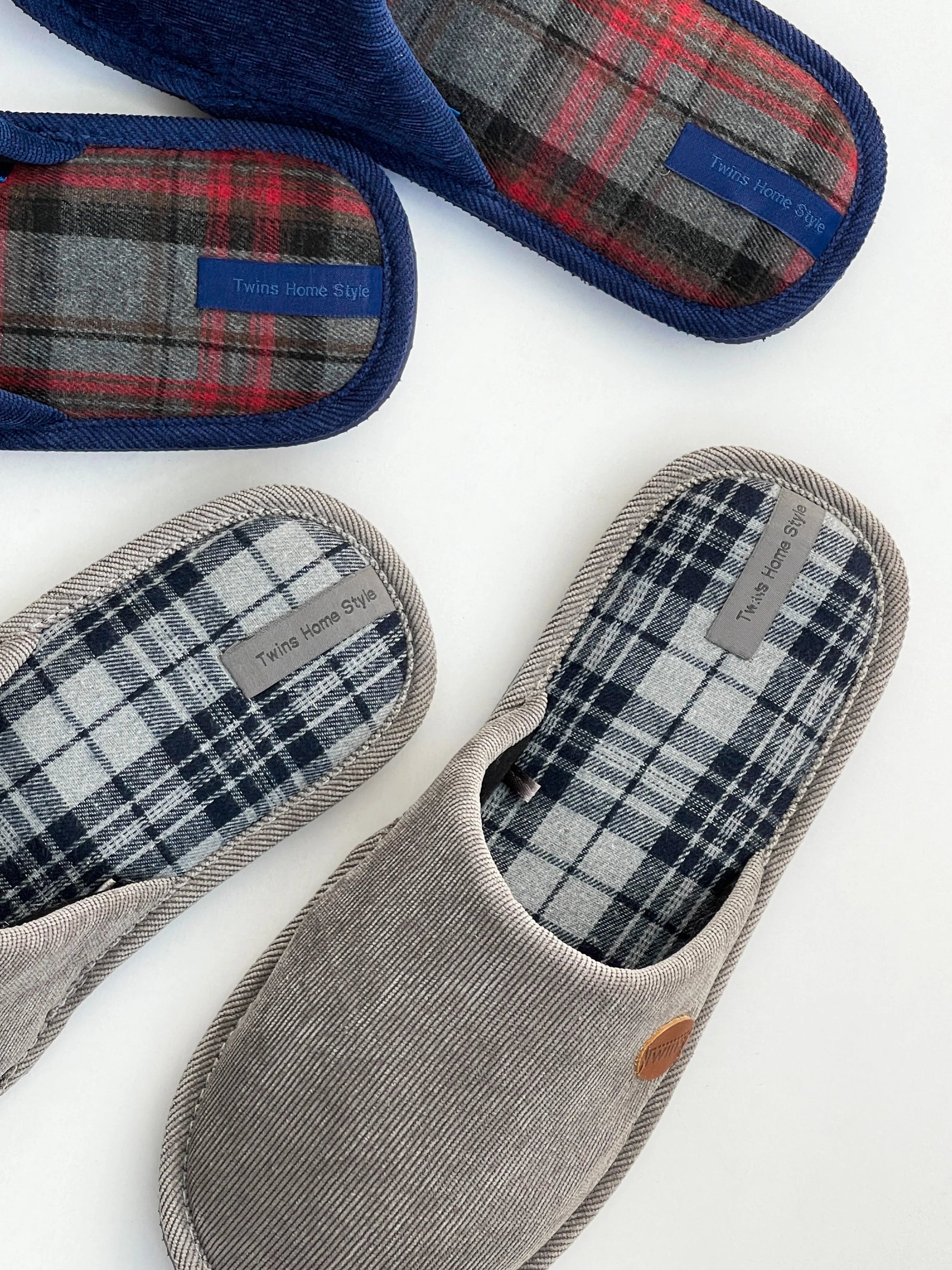 Men's blue slippers
