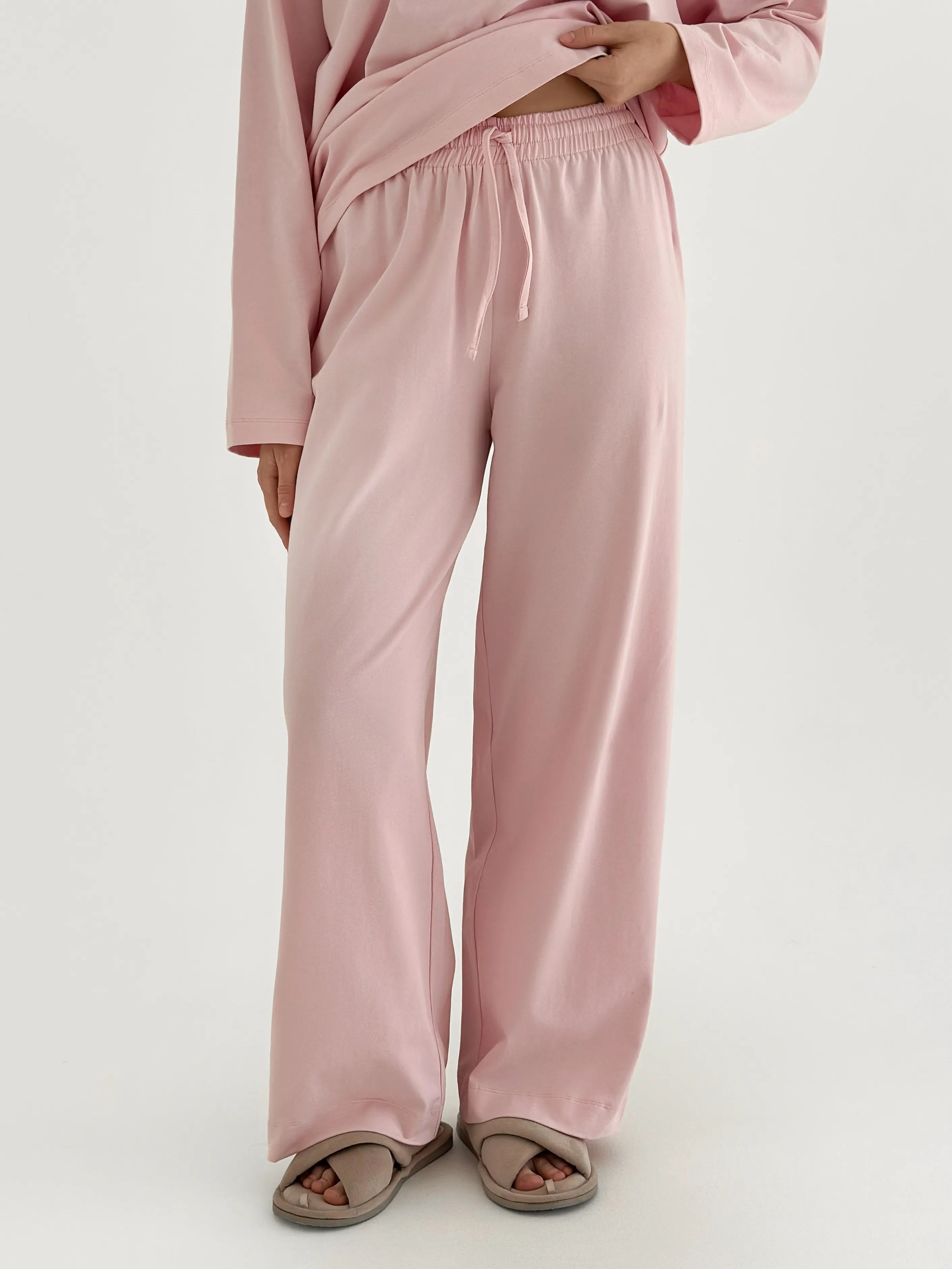Knitwear Coolir set of long sleeves wide and pants pink