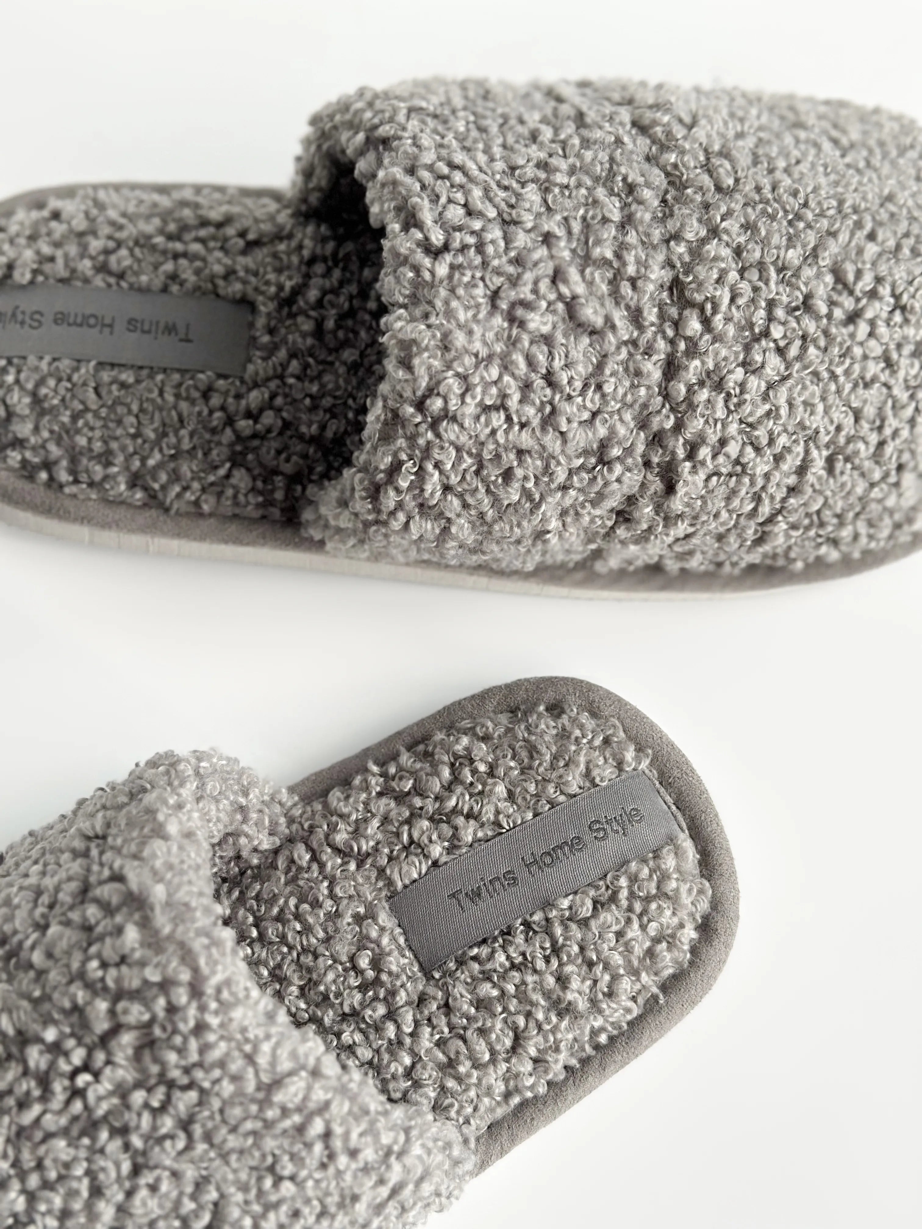 Kids’ Soft Teddy Slippers in Gray