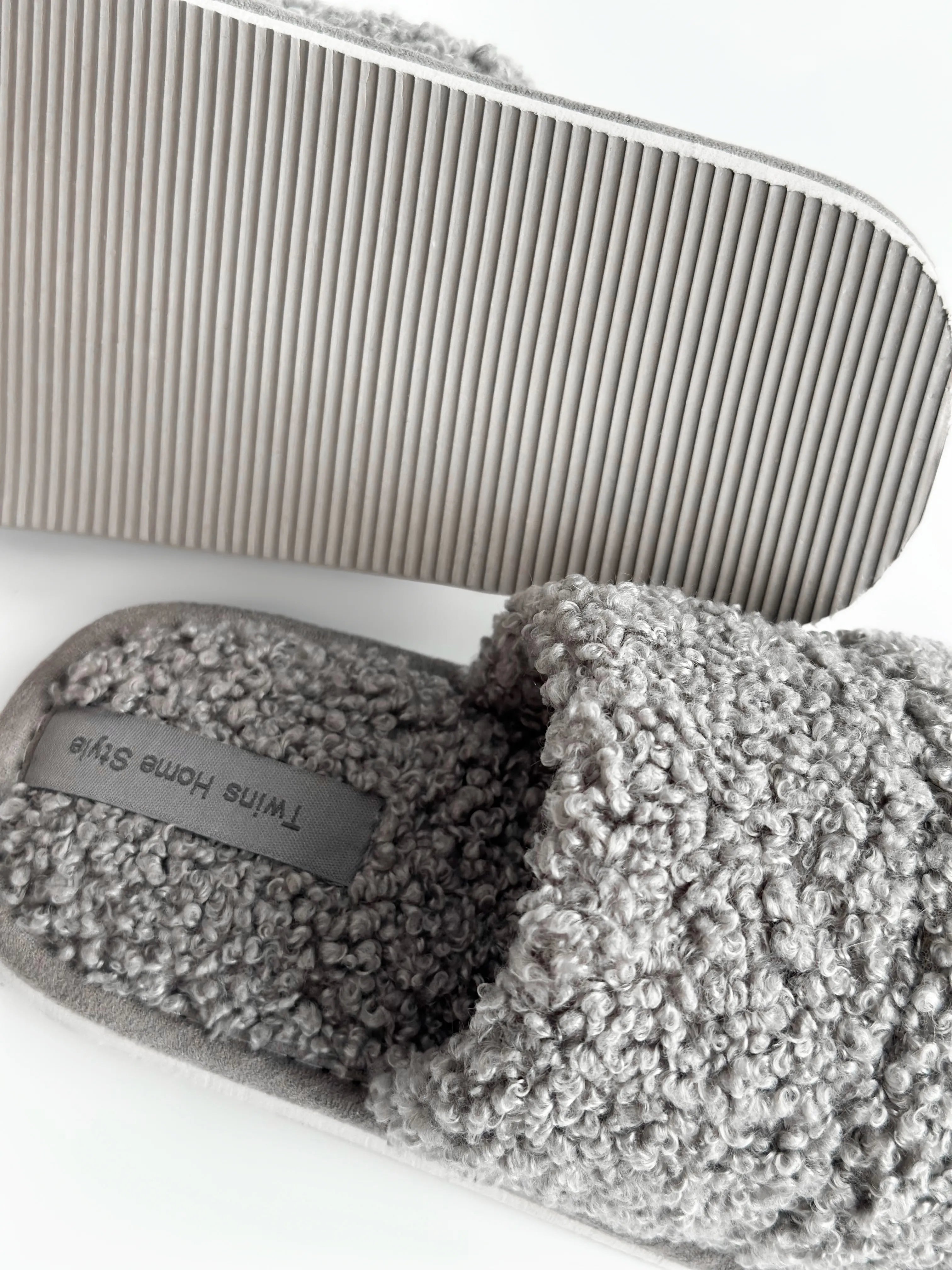 Children's fur slippers TEDDI gray