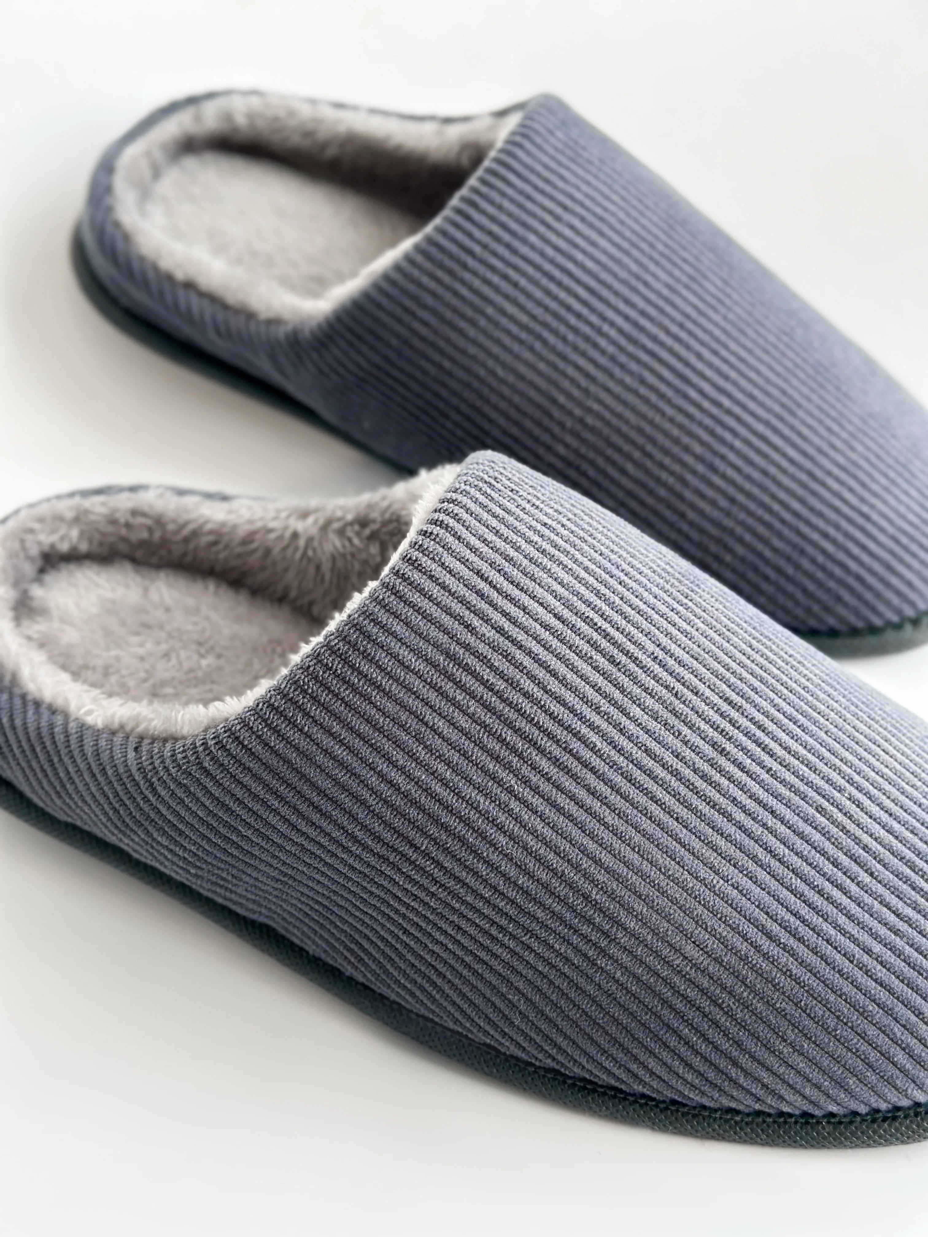 Men's slippers VELVET graphite