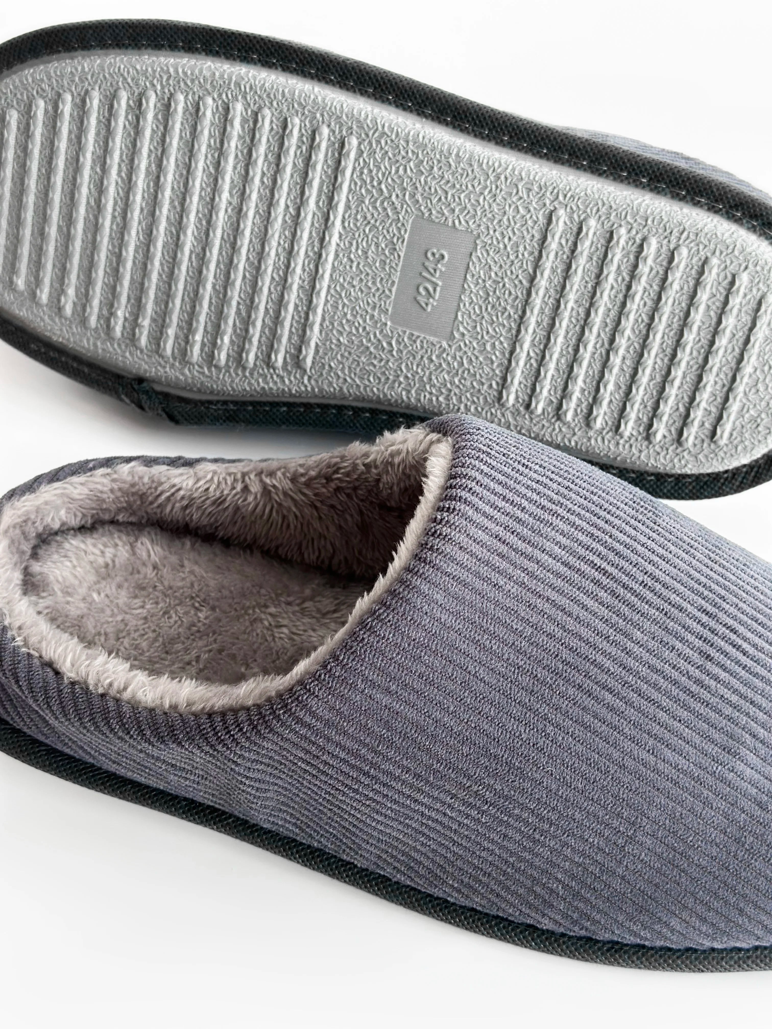 Men's slippers VELVET graphite