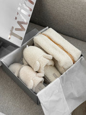 Children's fur slippers TEDDI white
