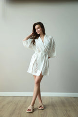 Kimono bathrobe with large flower print