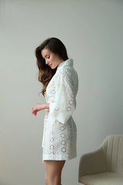 Kimono bathrobe with large flower print