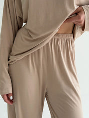 Modal long-sleeved wide-leg suit and beige pants