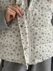 Quilted puffy vest, white with pink flower, onesize
