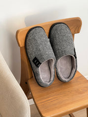Men's elegant gray slippers