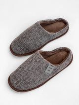 Men's elegant brown slippers
