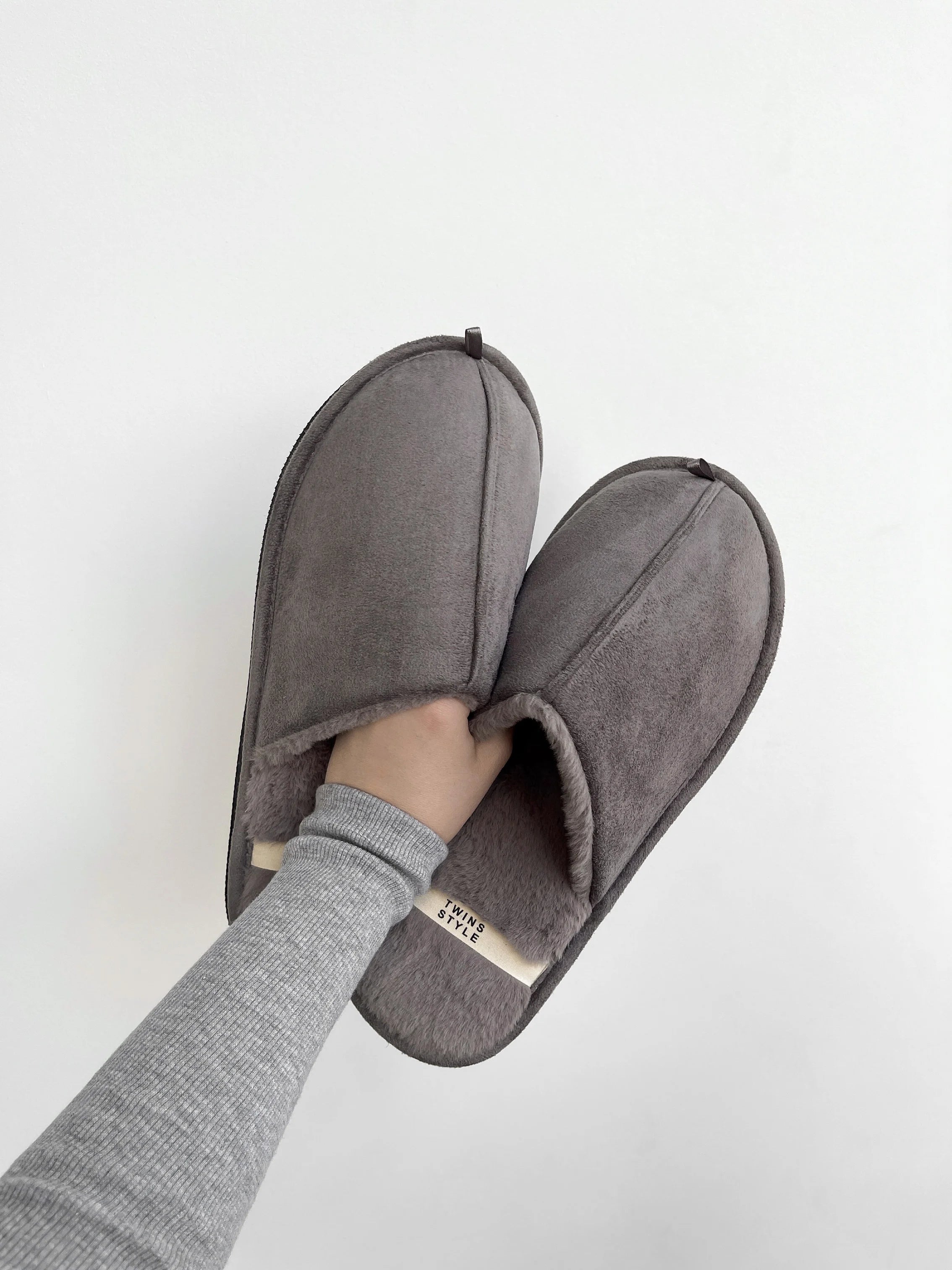 Men's slippers HS-LUX suede with fur gray