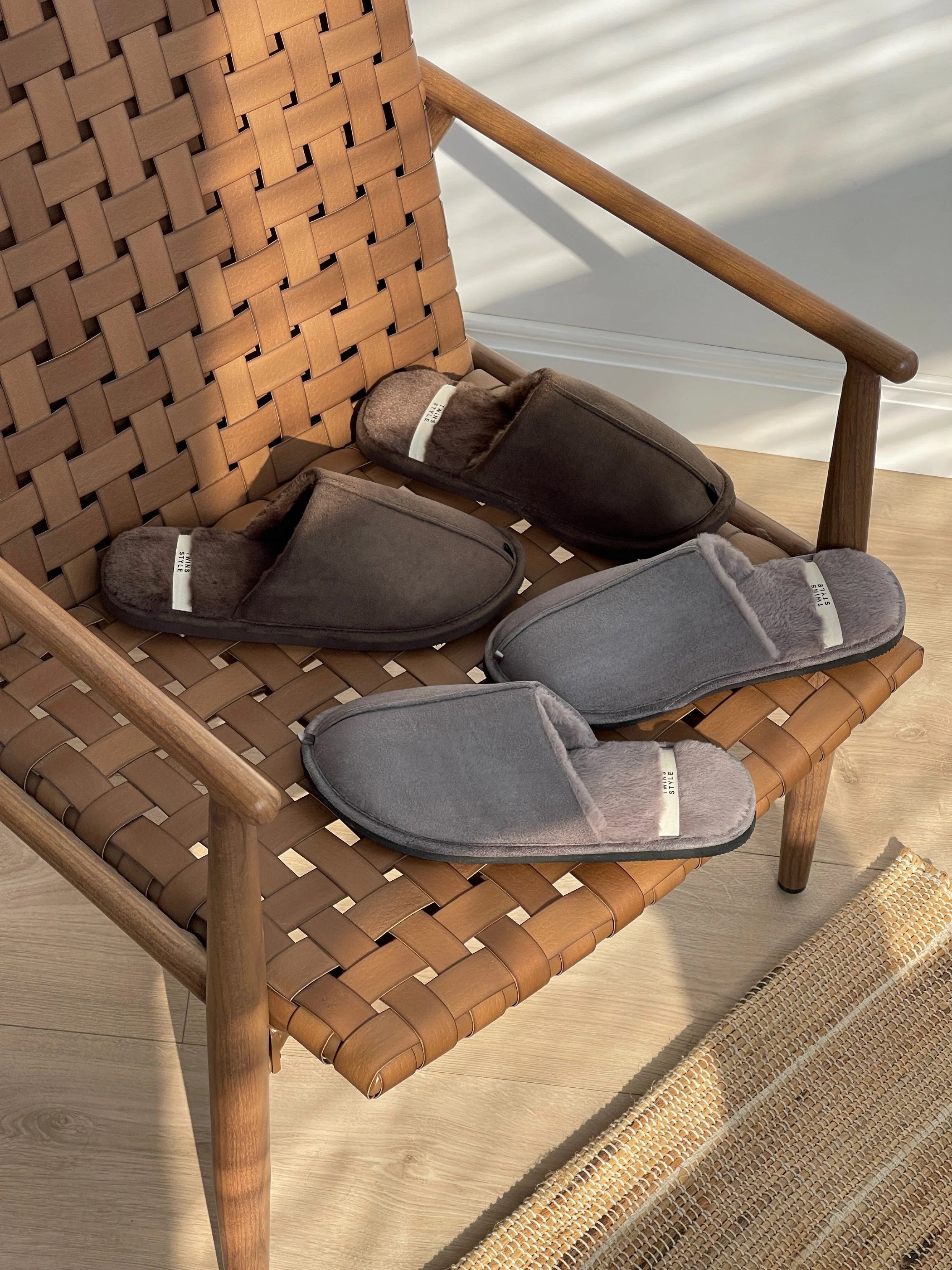 Men's slippers HS-LUX suede with fur gray