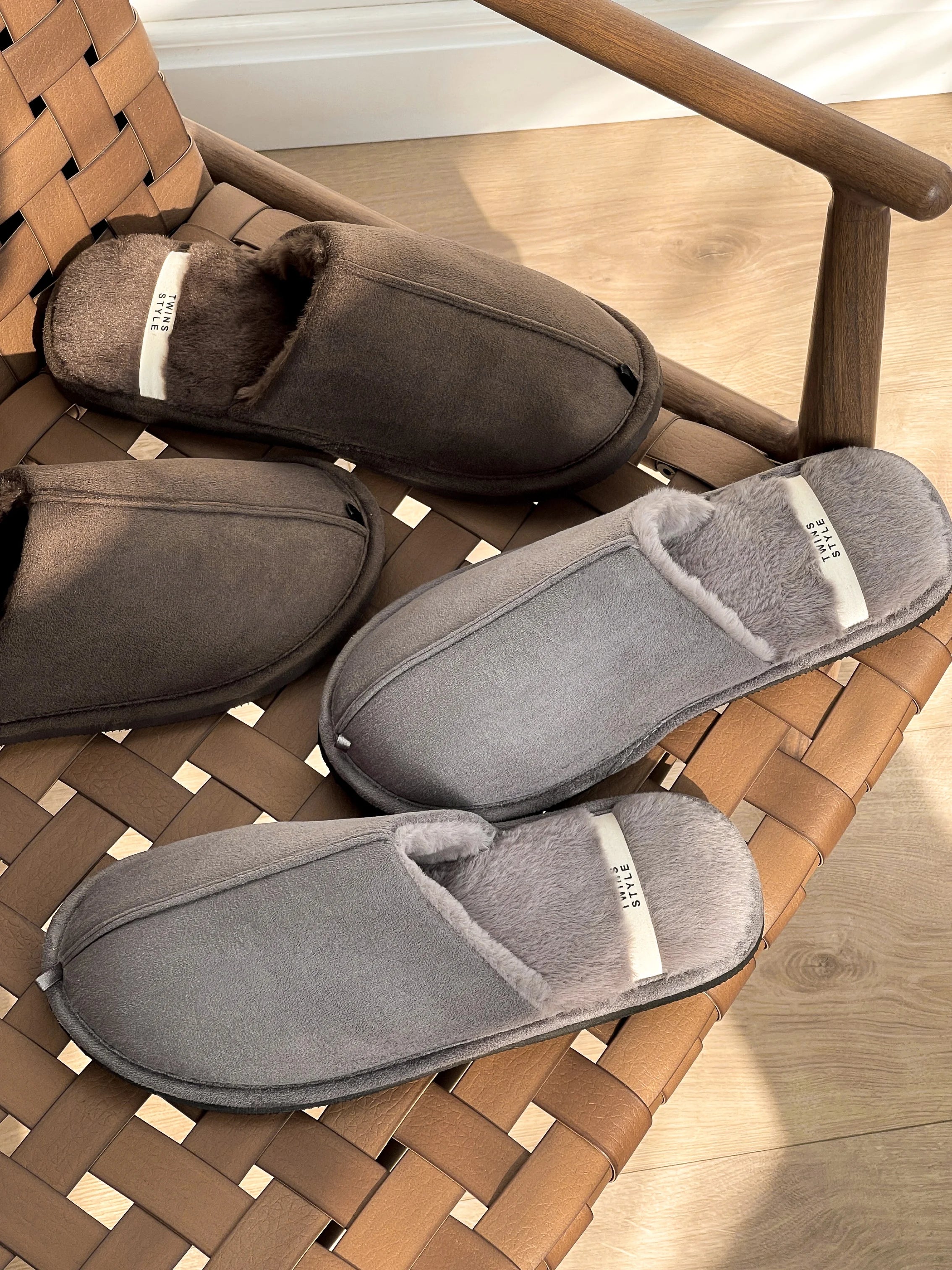 Men's slippers HS-LUX suede with fur brown