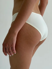 Silky microfiber panties, milk