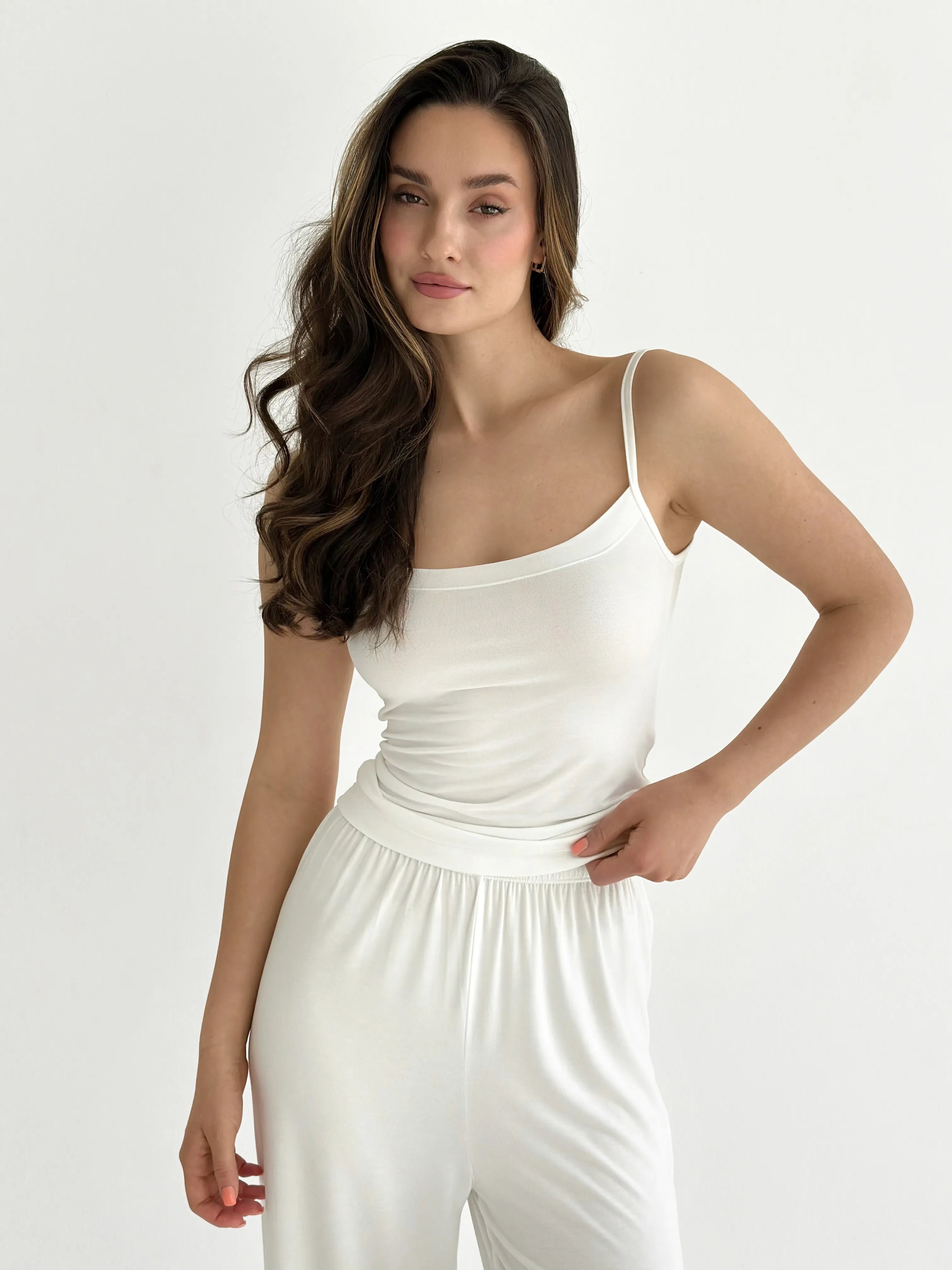 Modal Suit pants and tank top with straps milky