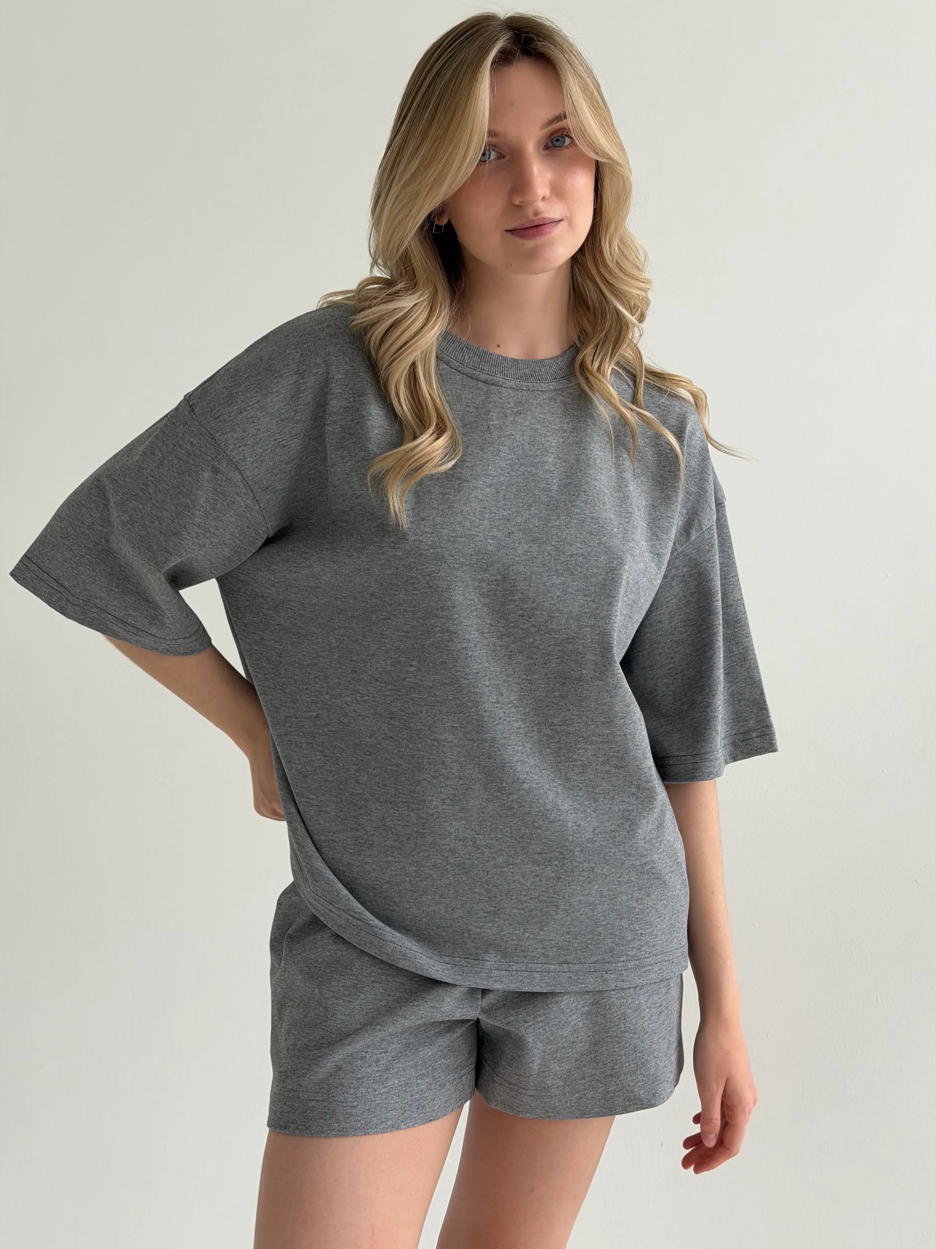 Knitwear Suit T-Shirt and Shorts gray