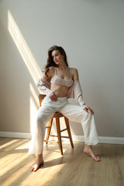 Pants Mono brocade openwork design "twig"