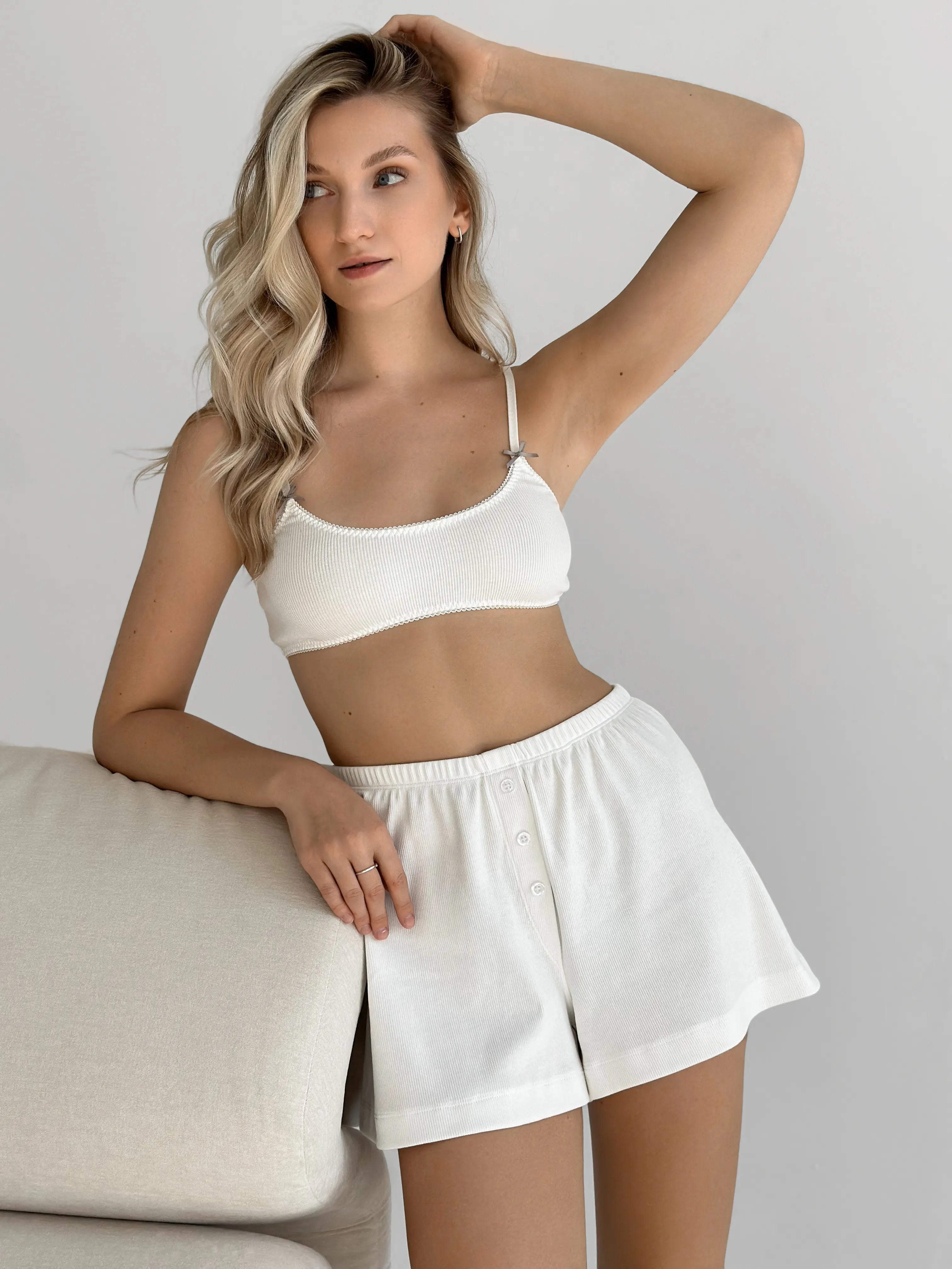 Shorts knit ribbed milky