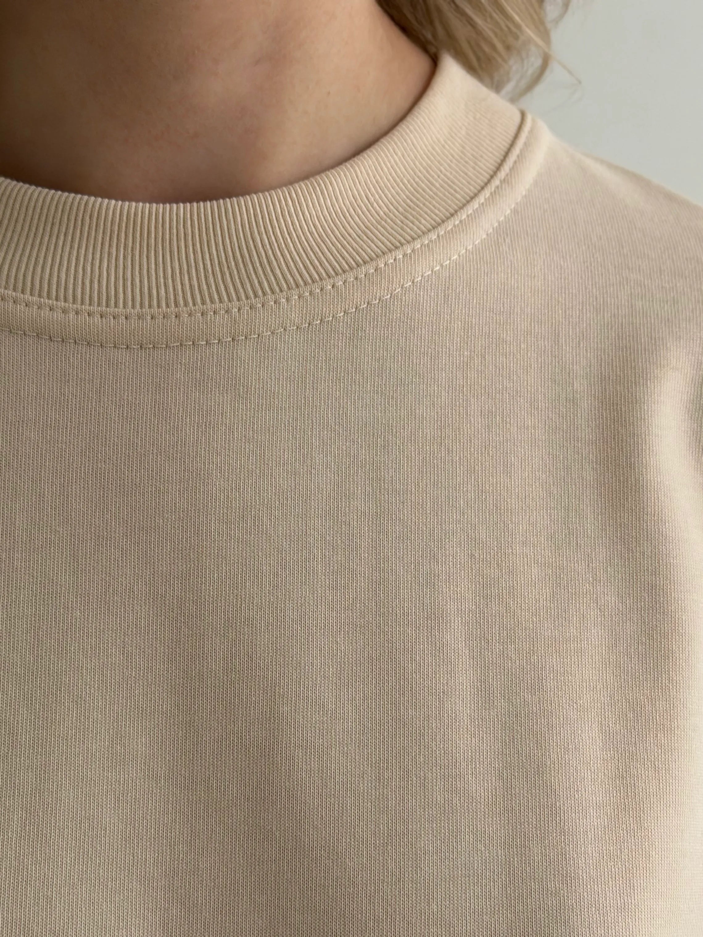 Knitwear Suit T-Shirt and Shorts beige