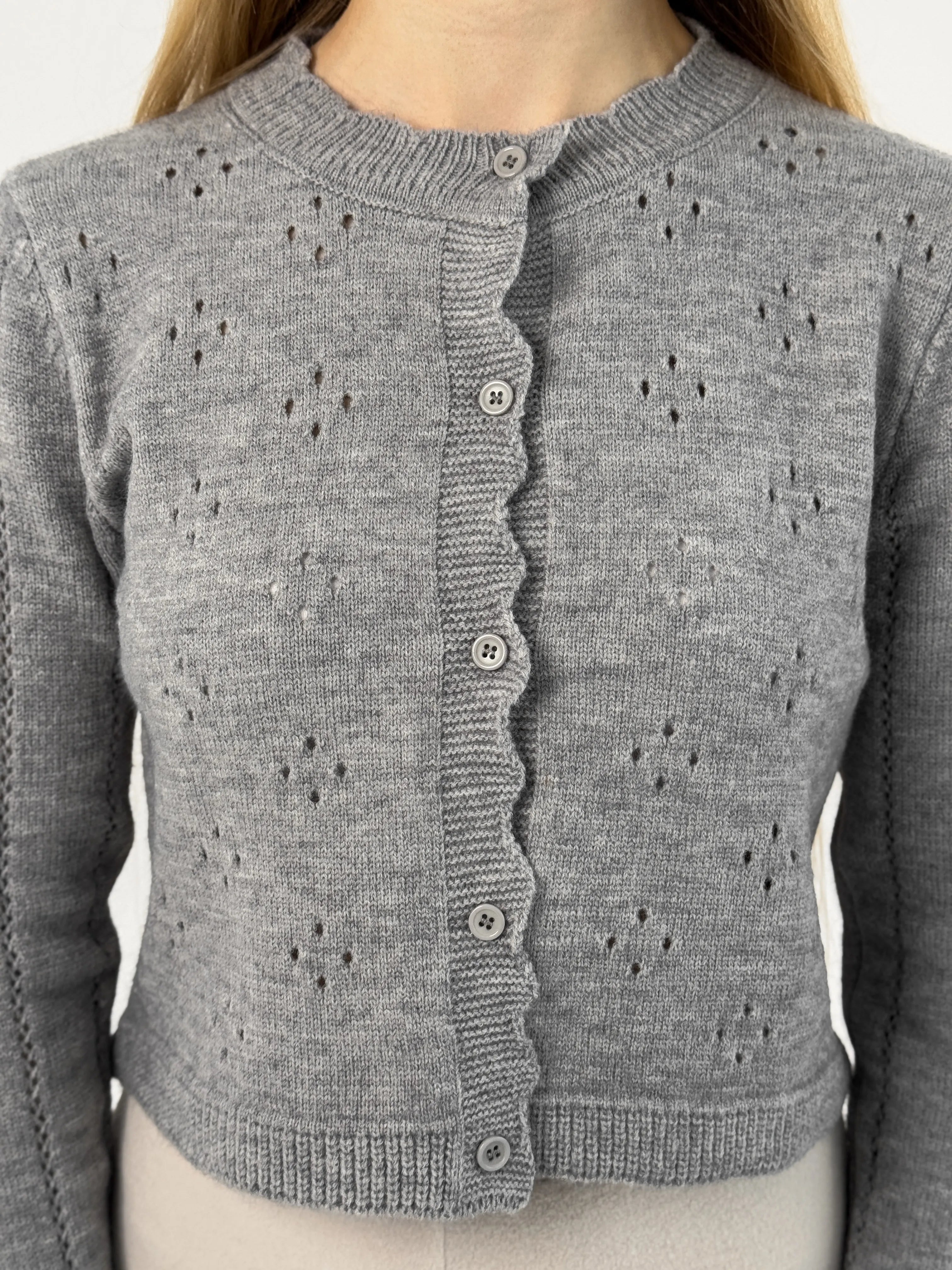 Soft cropped openwork cardigan gray
