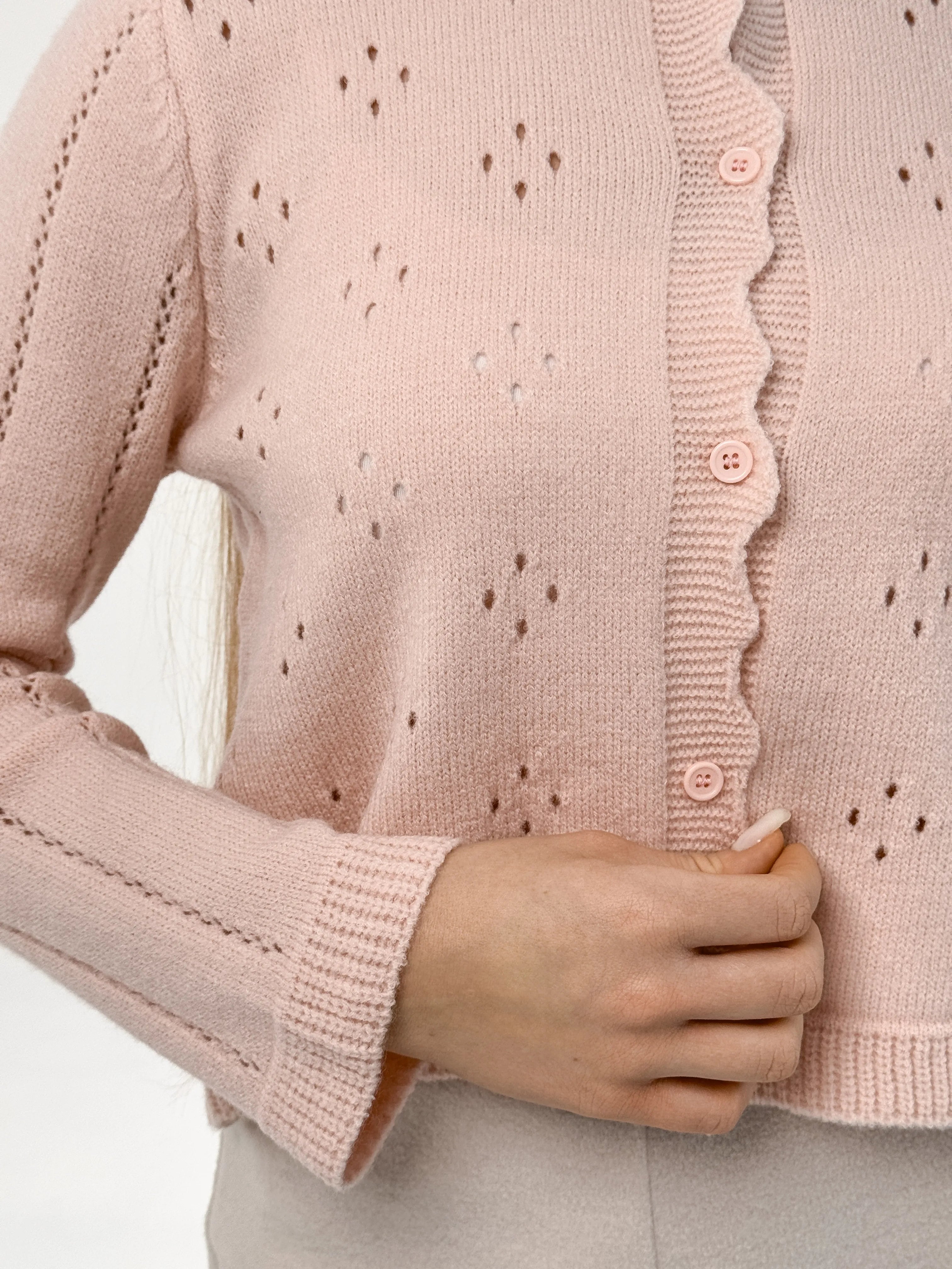 Soft cropped openwork cardigan pink