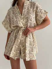 Muslin Kimono and Shorts Suit "Brown Wildflowers" on Ivory
