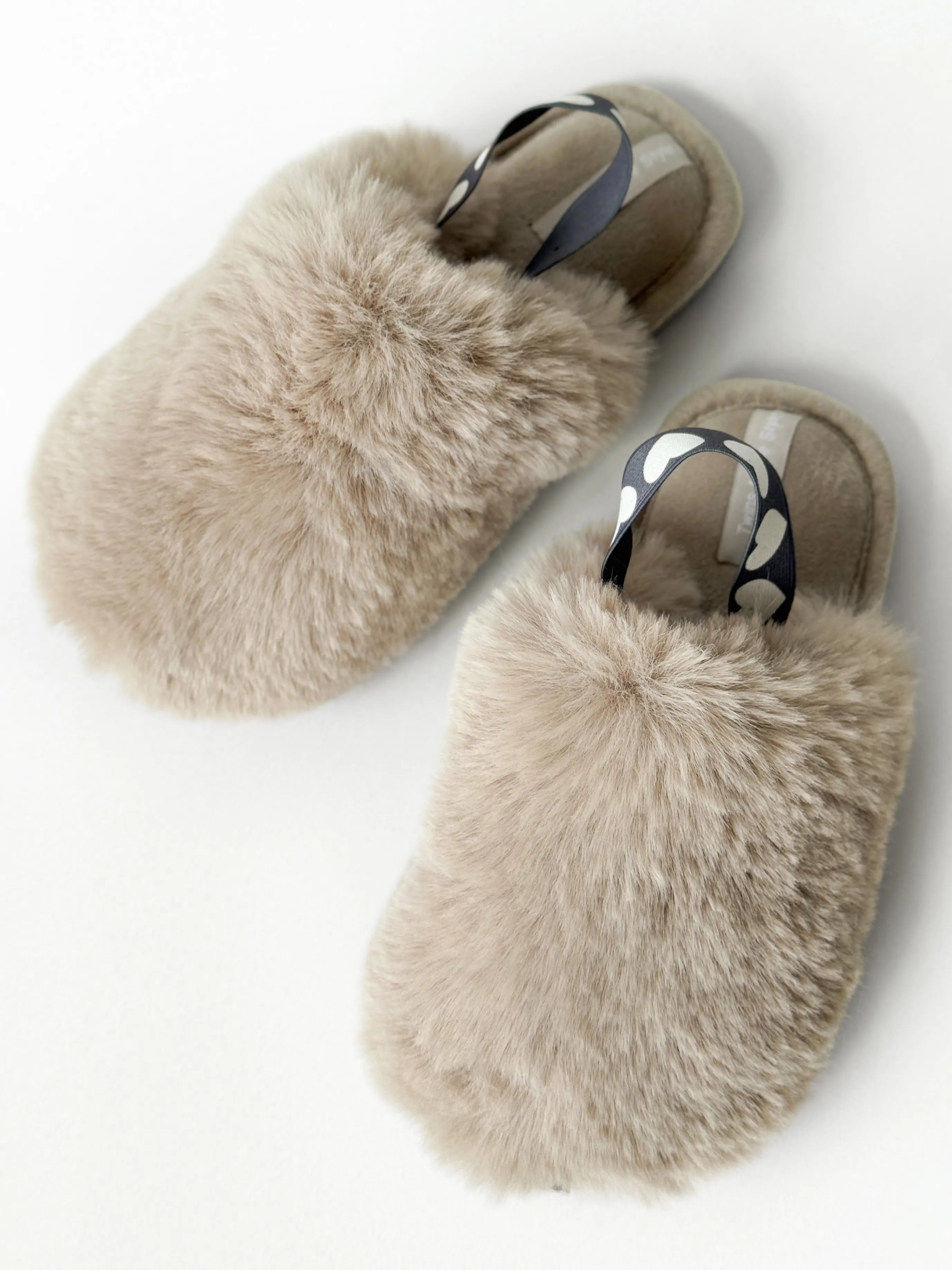 Children's slippers HS-LUX fur closed gray with elastic band