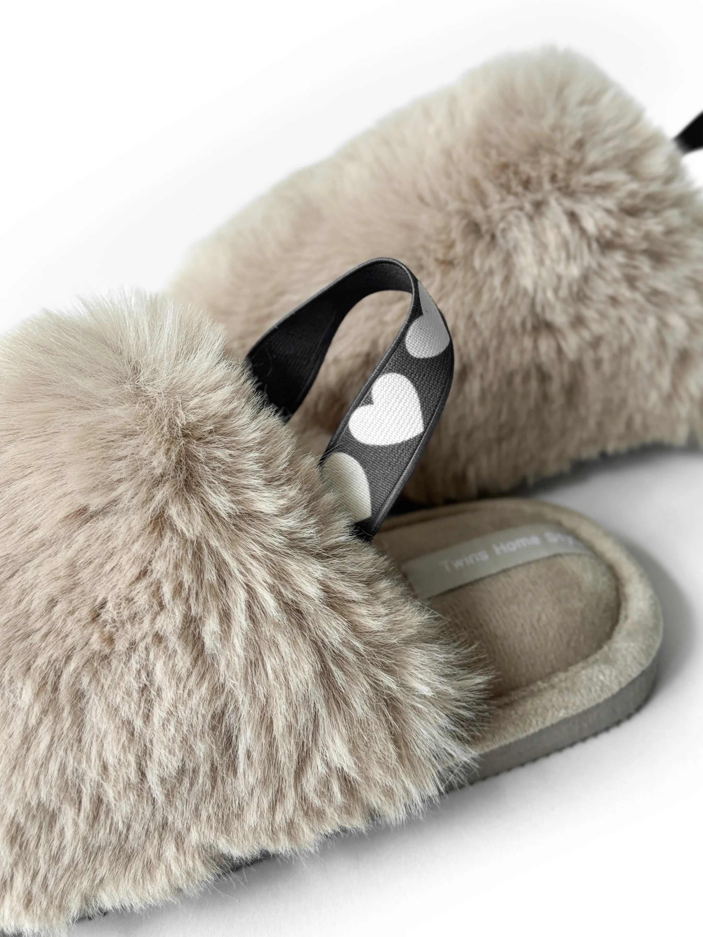 Children's slippers HS-LUX fur closed gray with elastic band