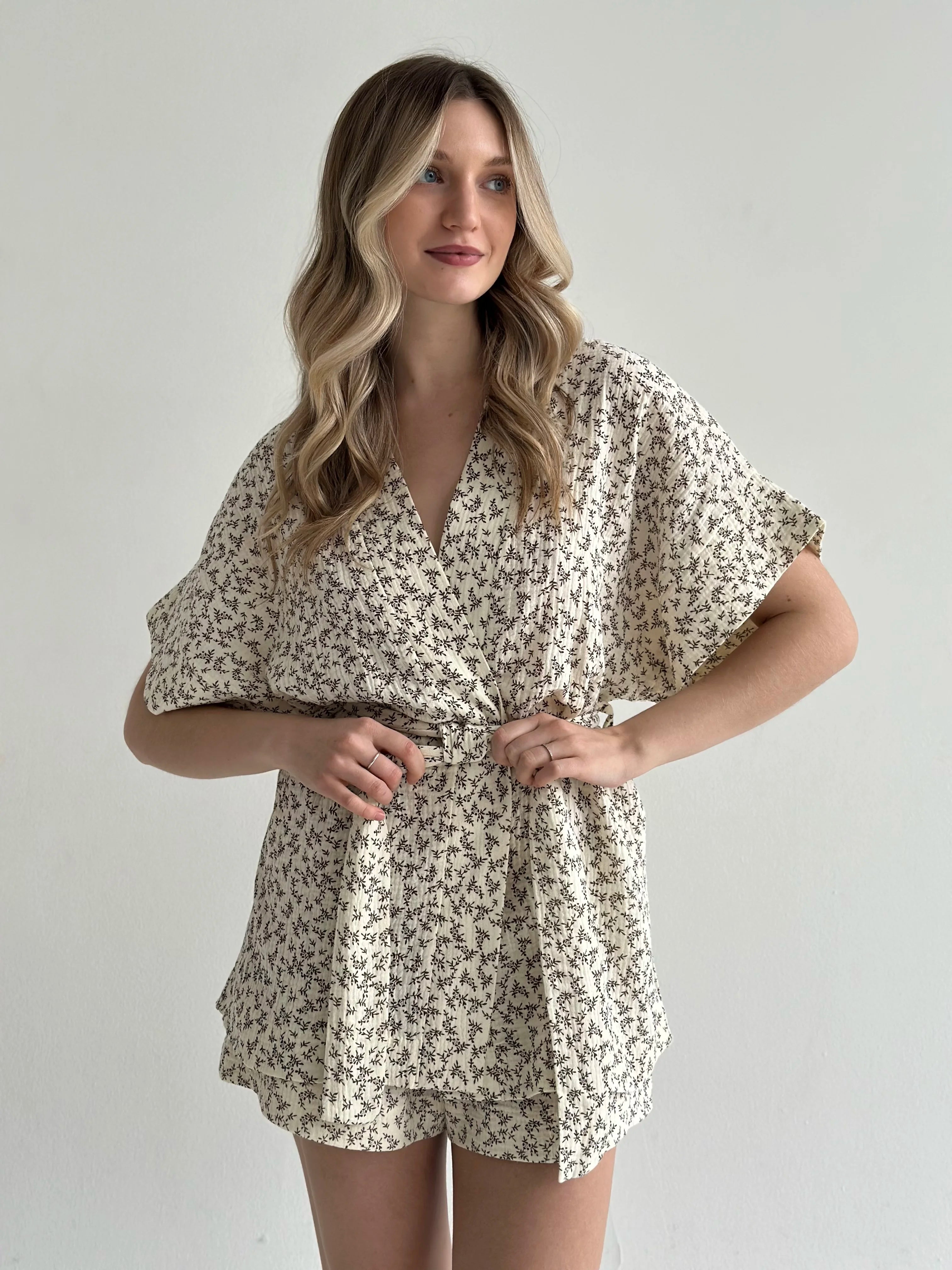 Muslin Kimono and Shorts Suit "Dark Brown Twigs" on Ivory