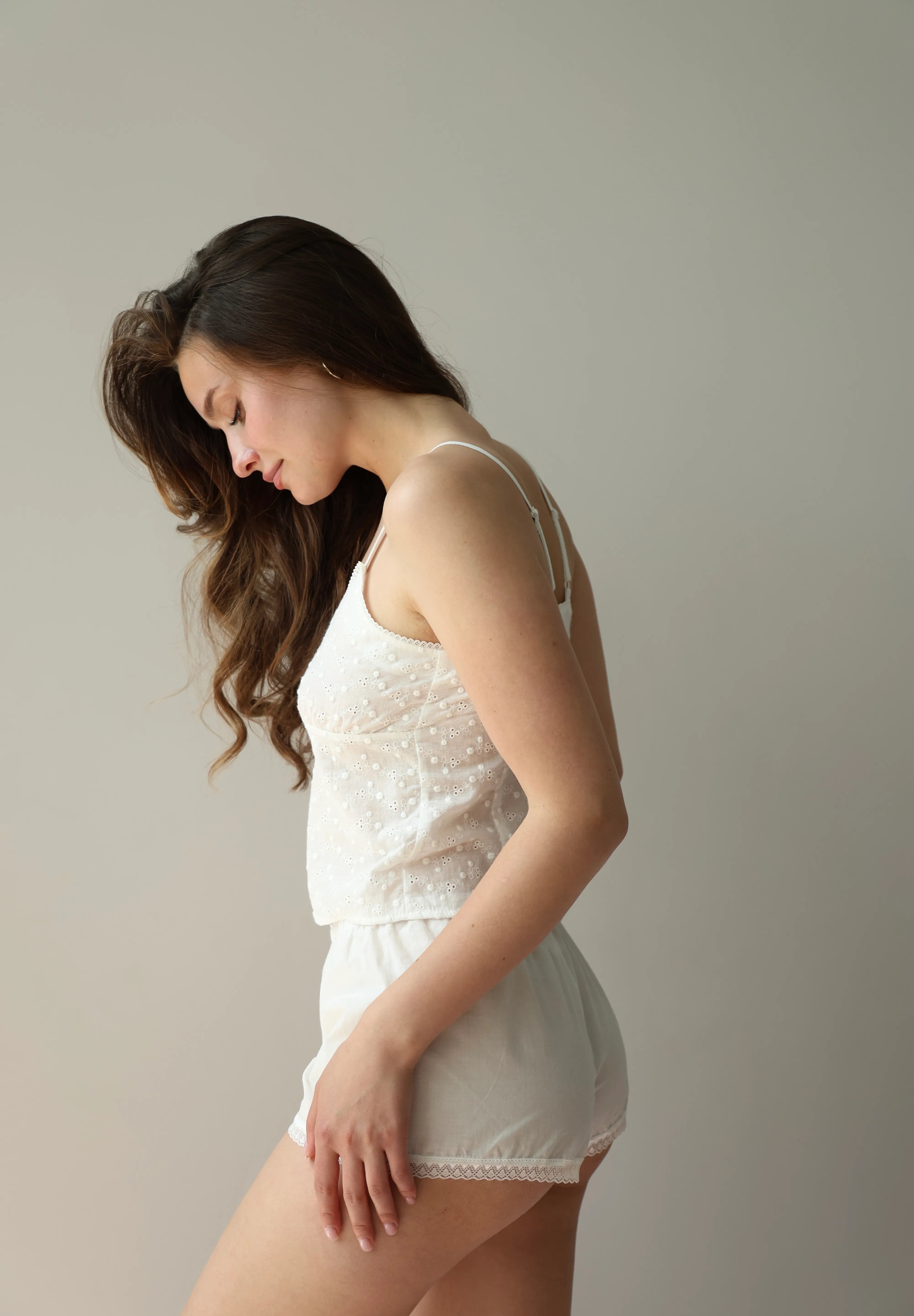 Mono shorts with lace cambric plain milky