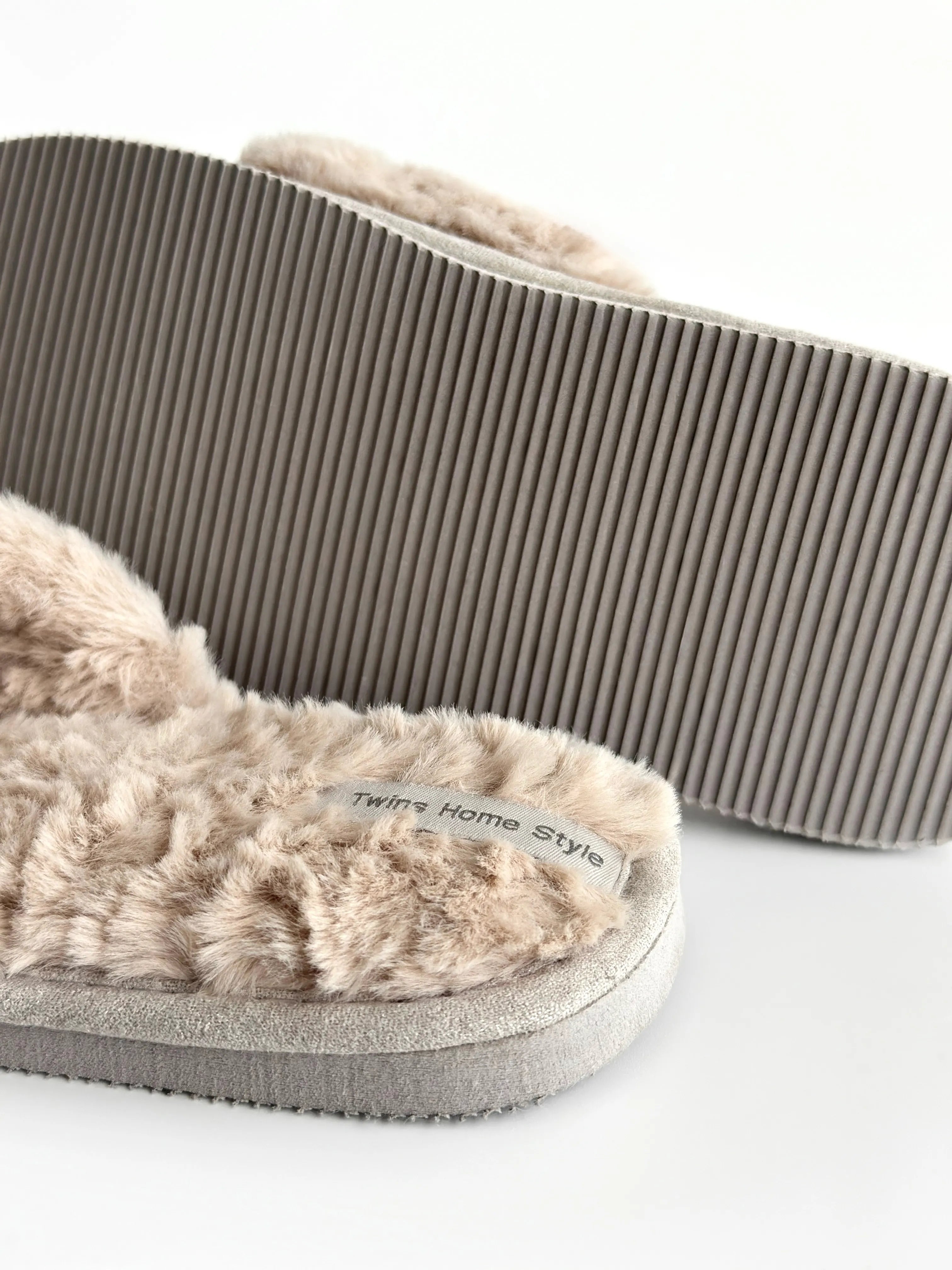 Women's fur slippers HS beige