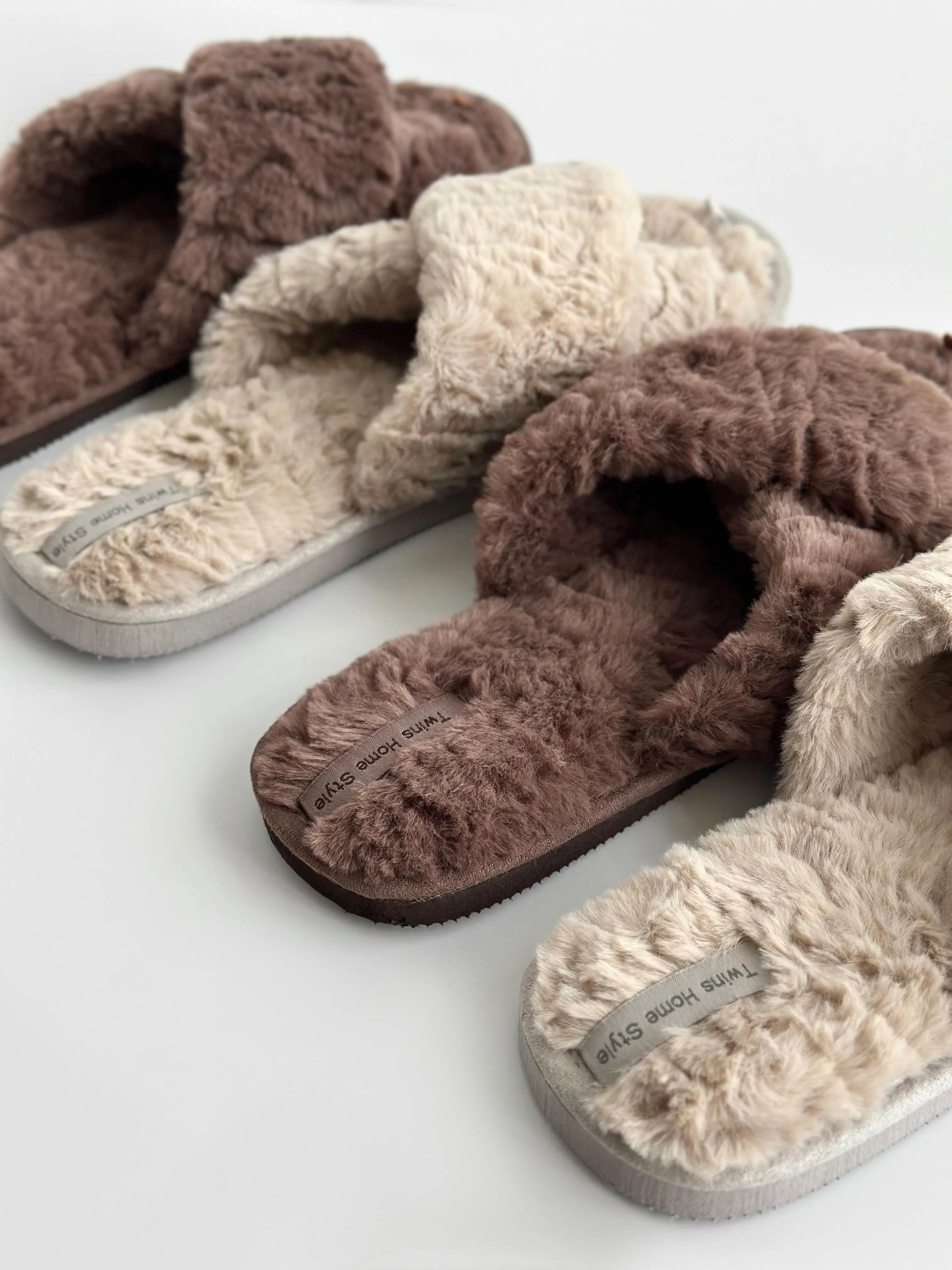 Women's HS fur slippers chocolate