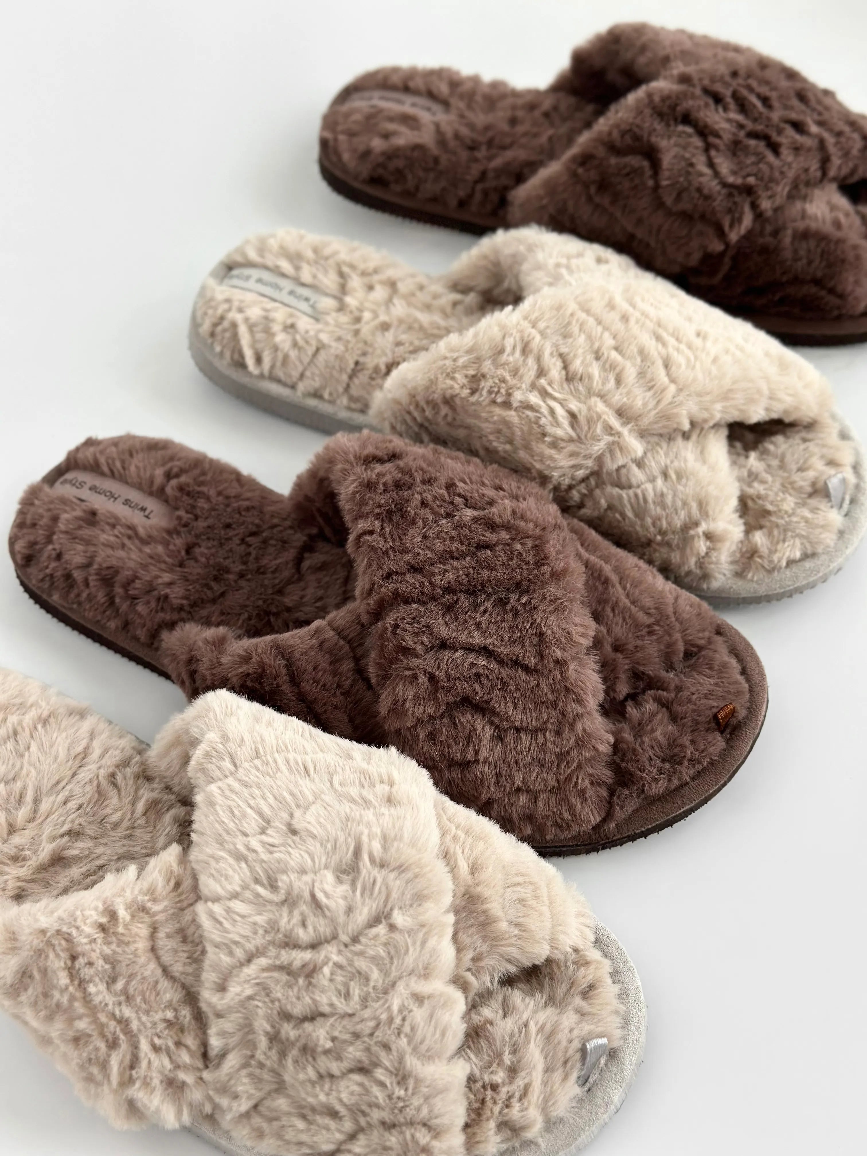 Women's HS fur slippers chocolate