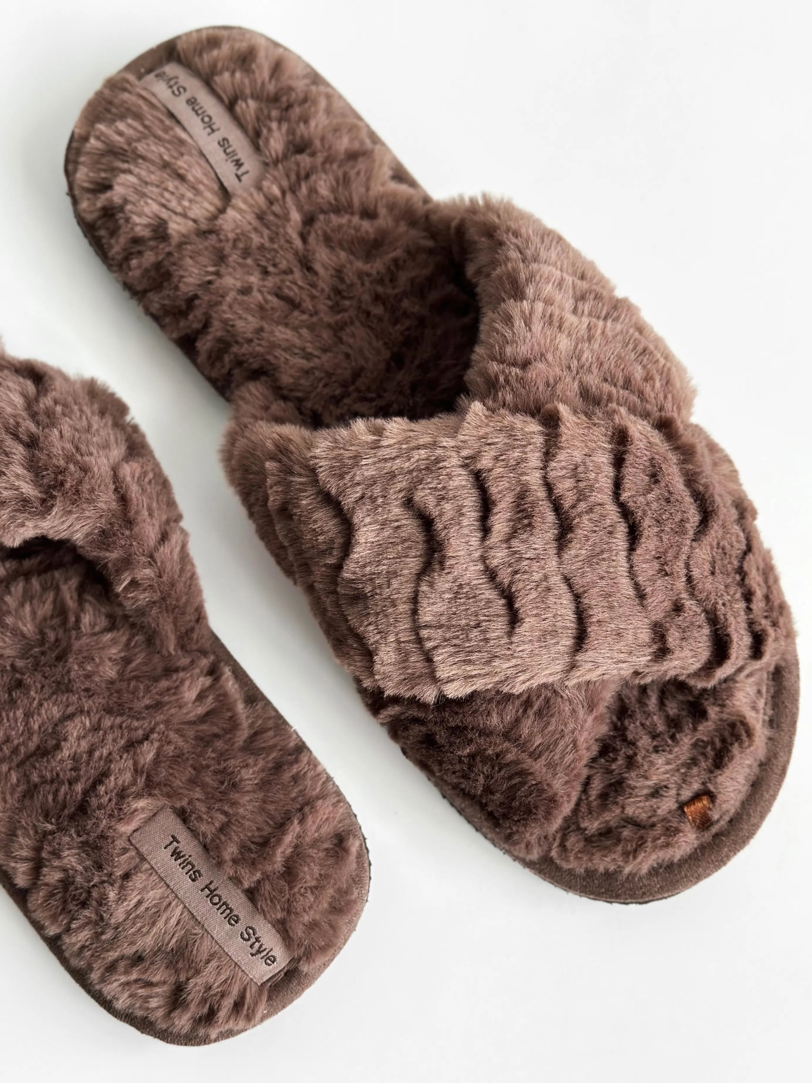 Women's HS fur slippers chocolate