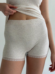 Set of viscose tank top and shorts with lace beige-pink