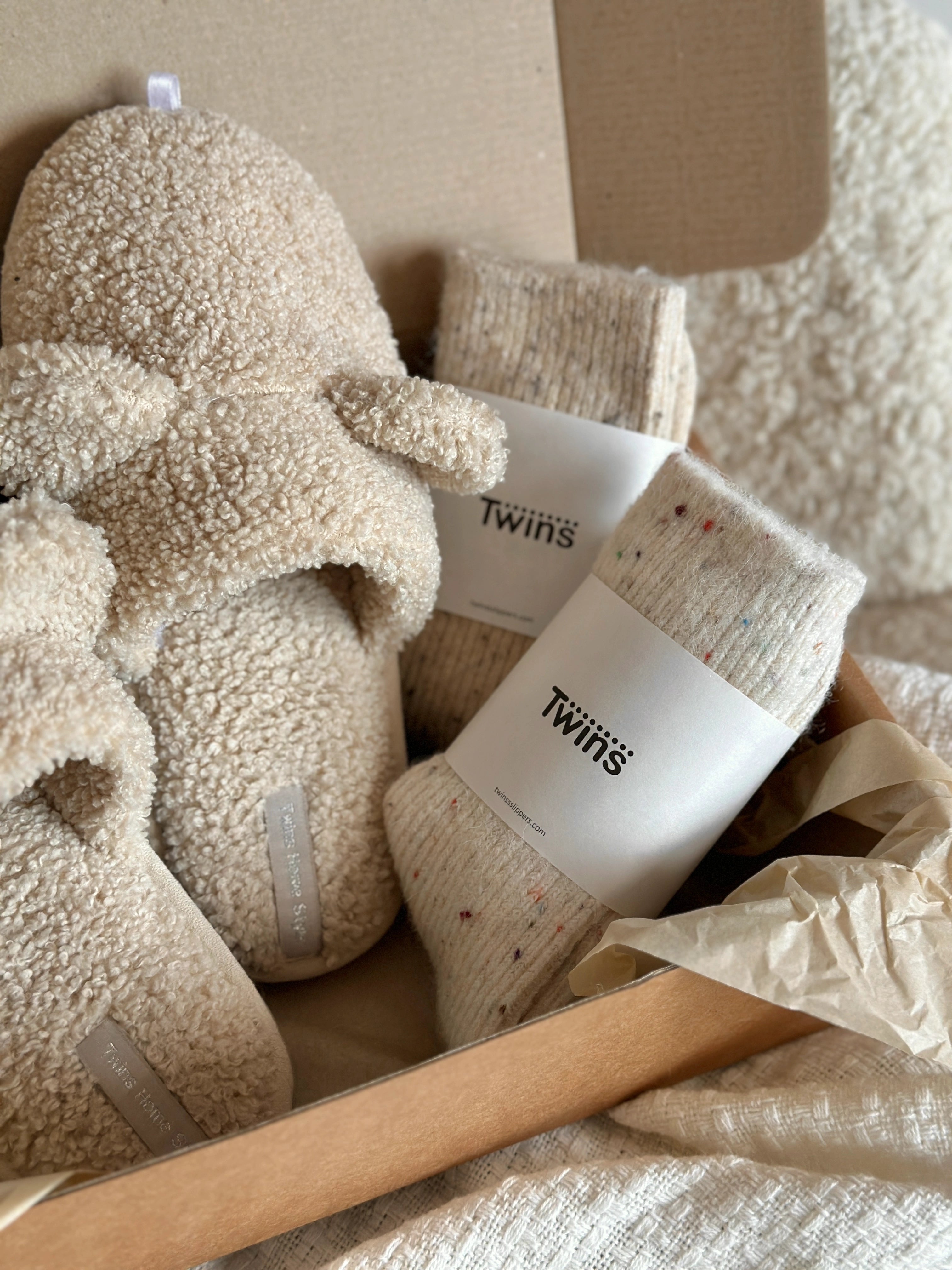 Women's HS fur slippers TEDDI milk