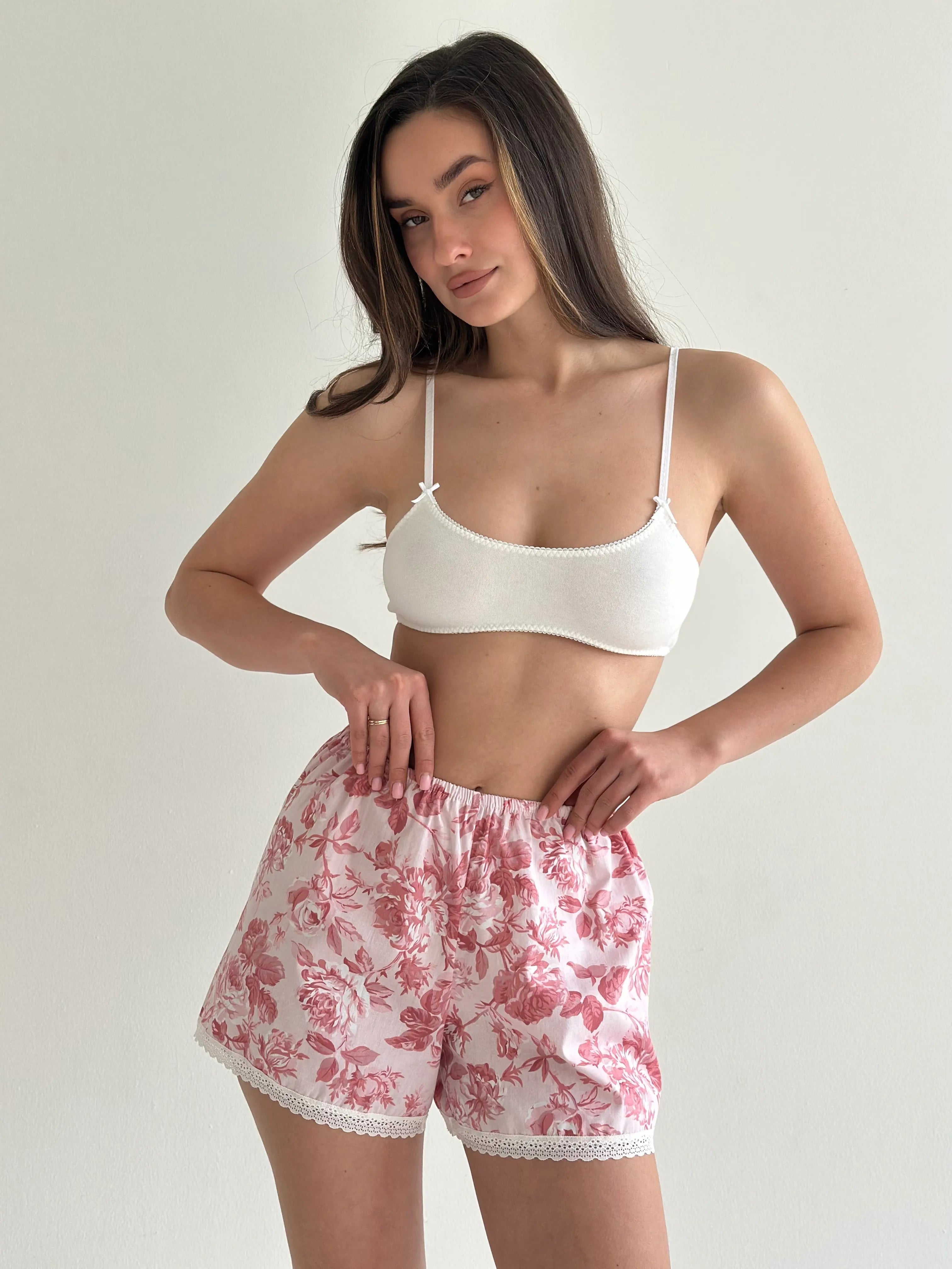 Satin Shorts mono tea roses on pink