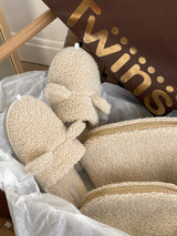 Gift set TEDDY milk (cosmetic bag, slippers)