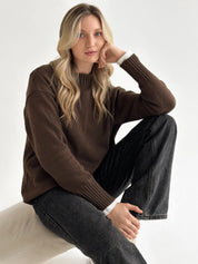 Knitted sweater brown