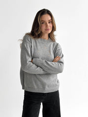 Knitted sweater gray