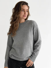 Knitted sweater gray
