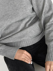 Knitted sweater gray