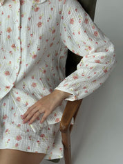Muslin Suit watercolor on white 2-ply