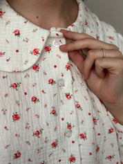 Muslin Suit with round neck flower